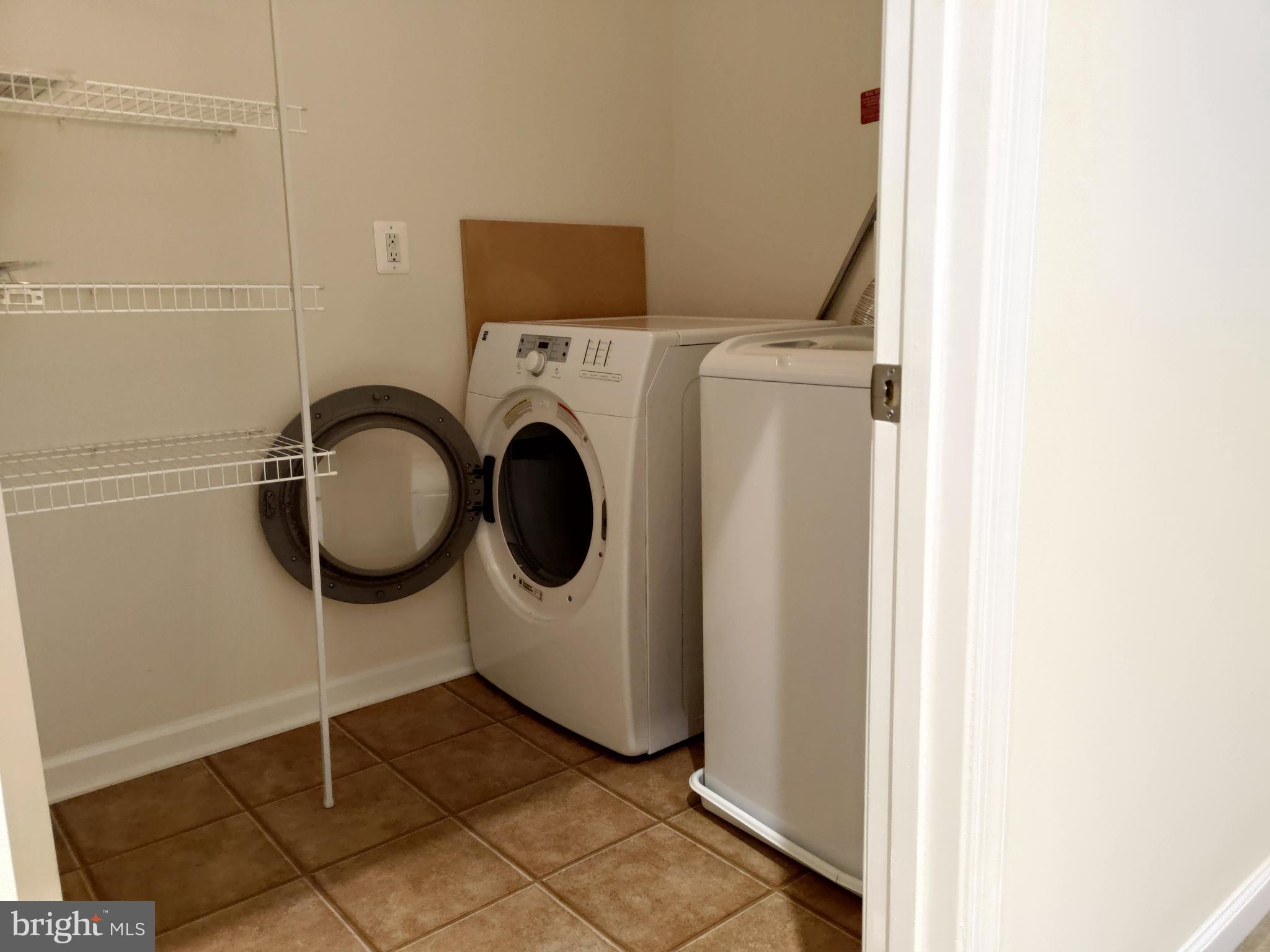 MORLEY CORNER - Residential