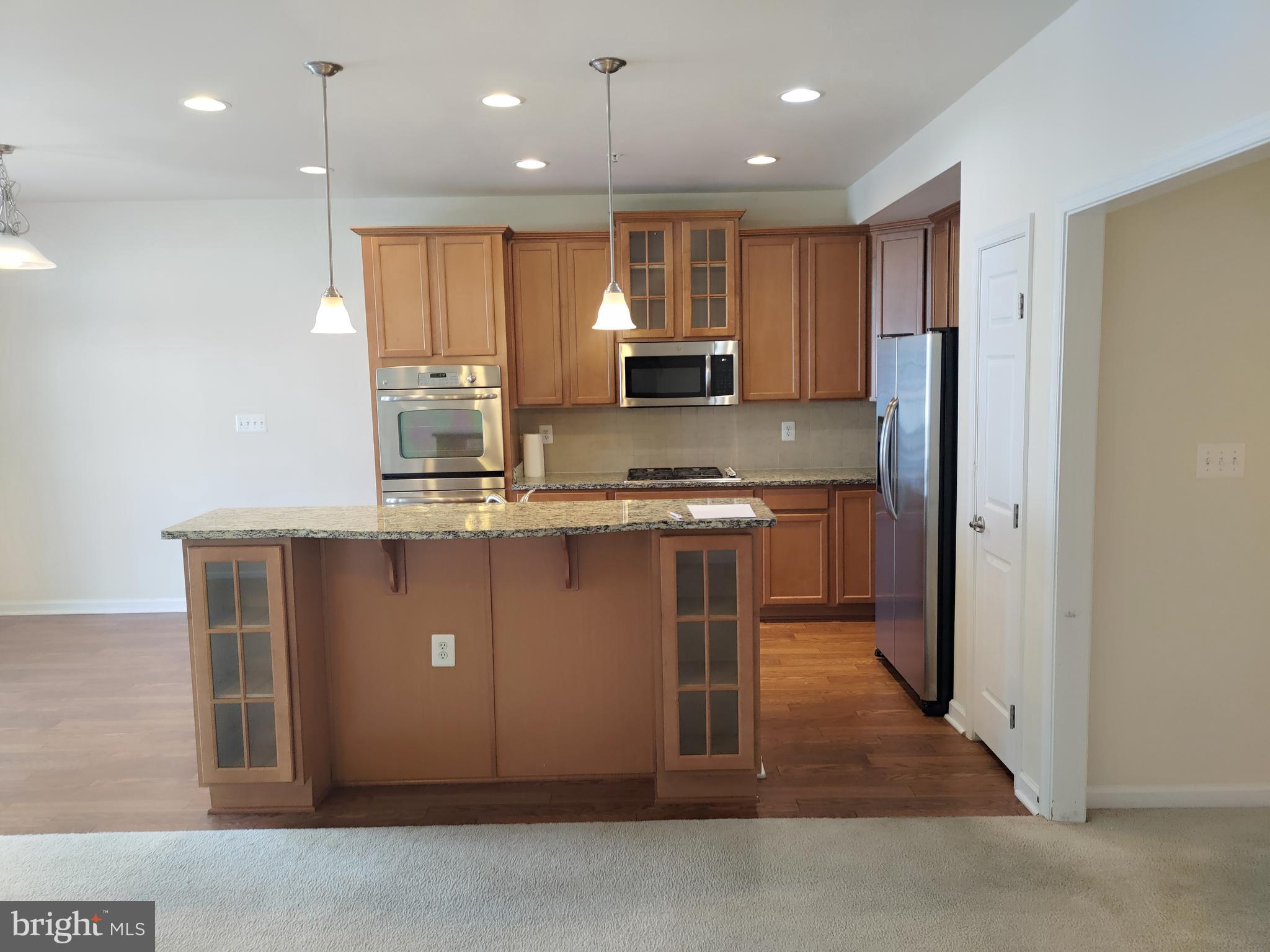 MORLEY CORNER - Residential