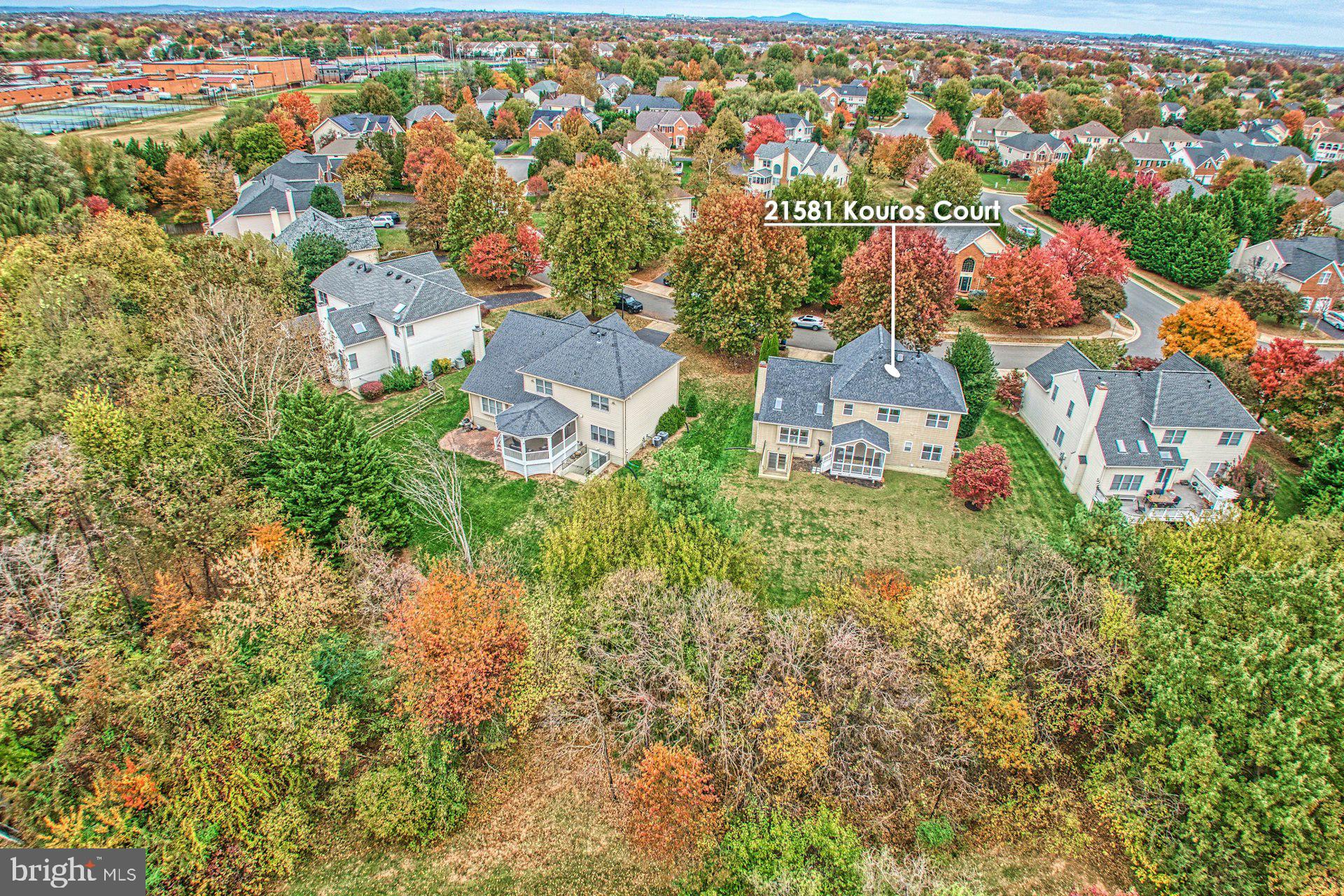 FARMWELL HUNT - Residential