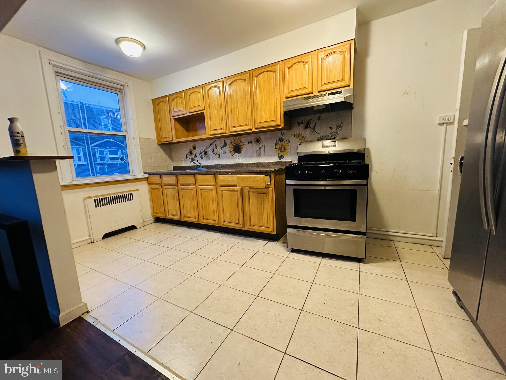 PHILADELPHIA (NORTHEAST) - Residential
