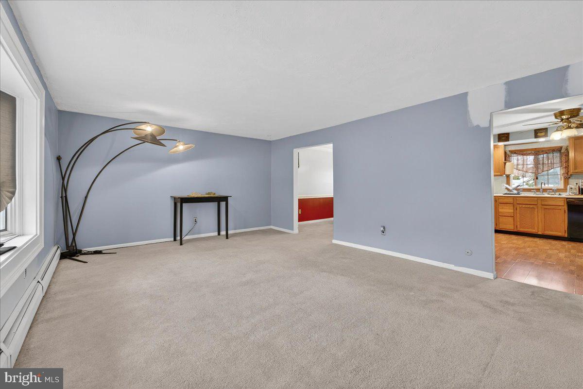 HEDGEROW WOODS - Residential