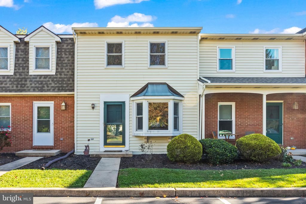 Photo of 14 Garden Court, ELIZABETHTOWN, PA 17022 (MLS # PADA2050416)