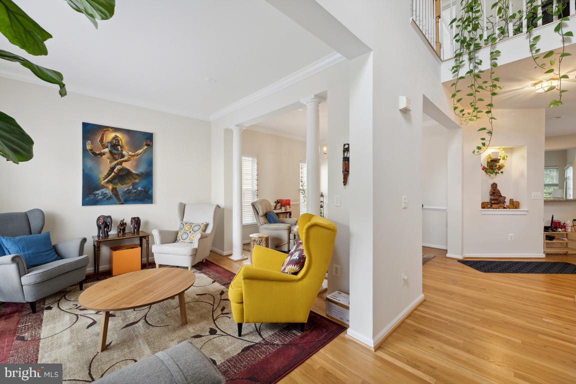 LORTON TOWN CNTR LANDBAY - Residential Lease