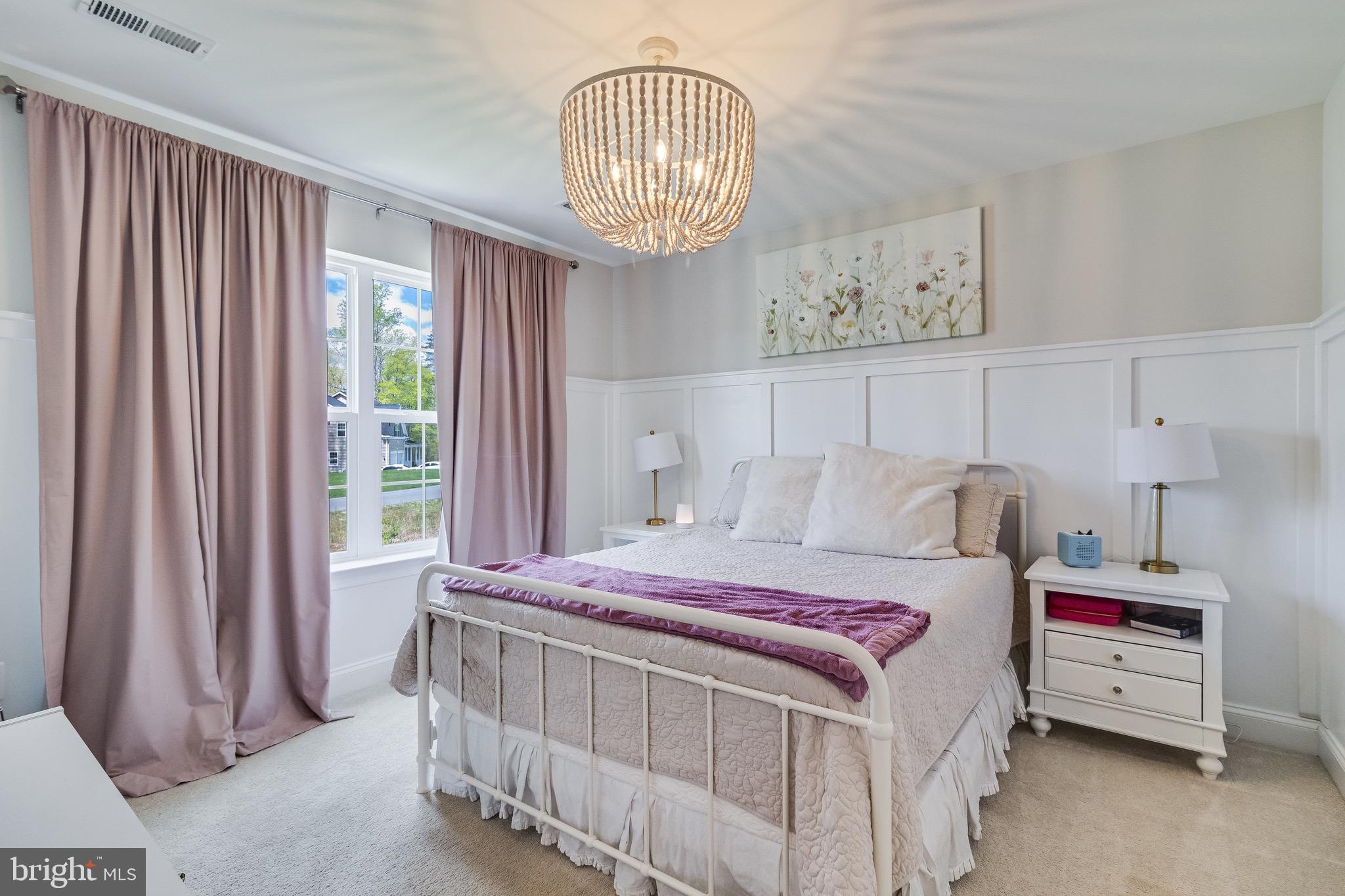 OAKLAND HALL - Residential