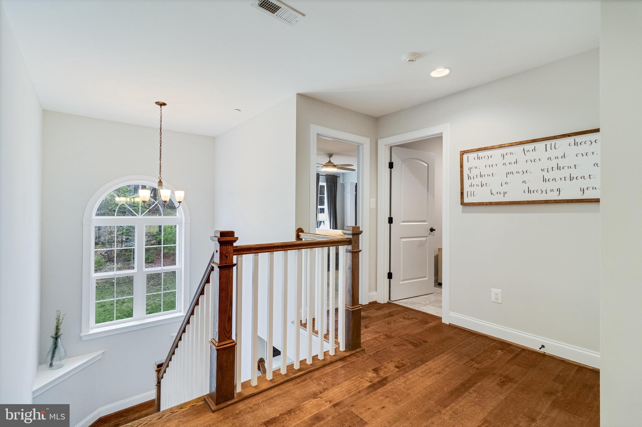 OAKLAND HALL - Residential