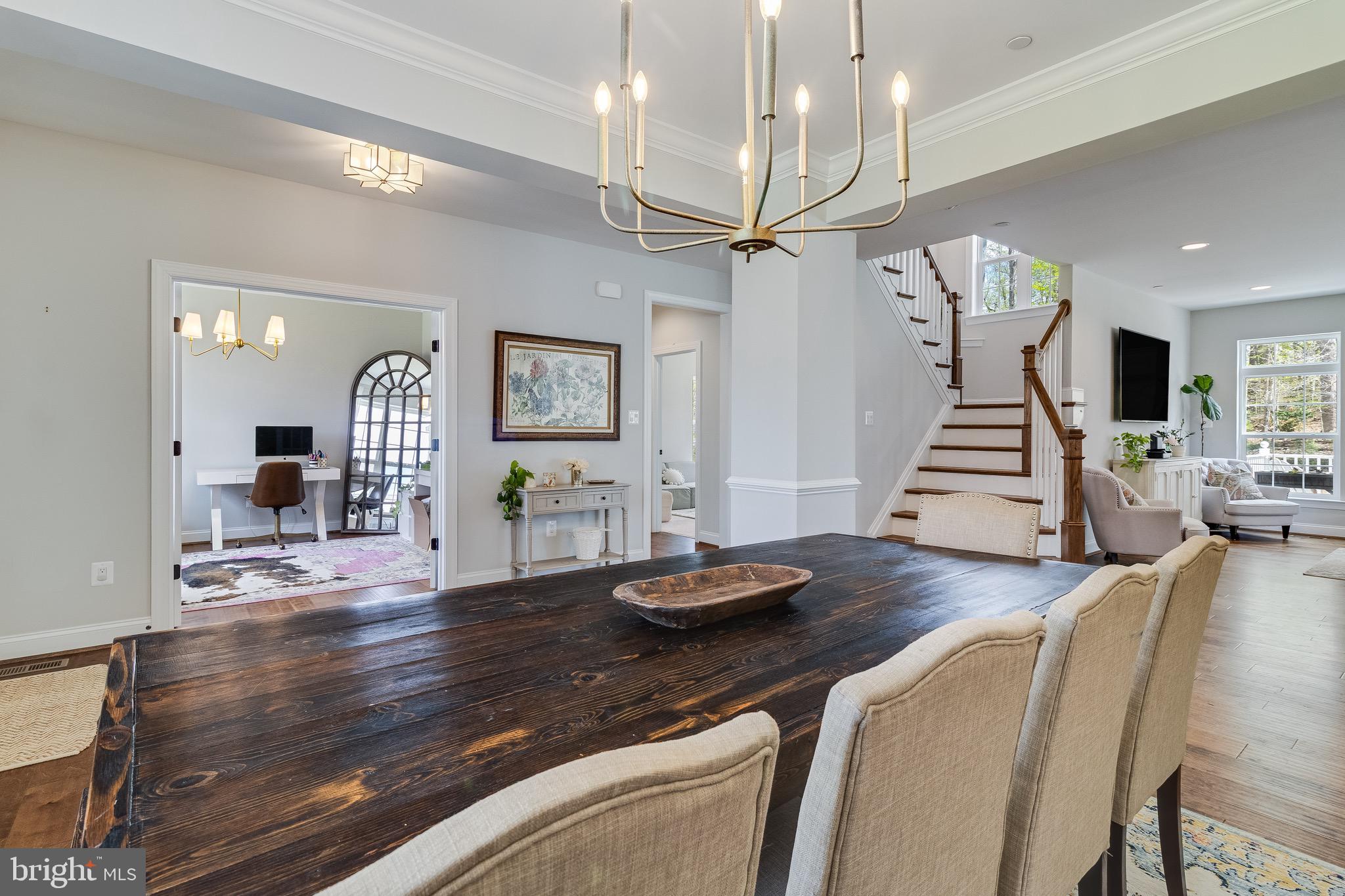 OAKLAND HALL - Residential