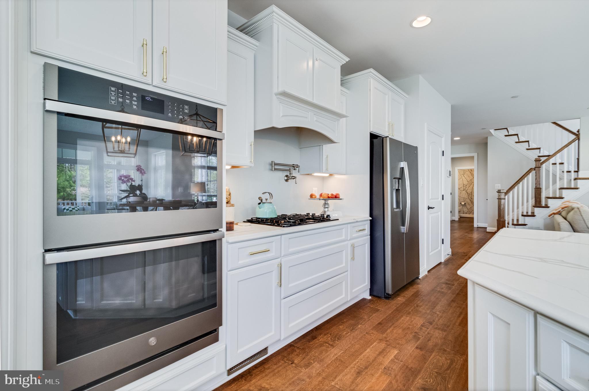 OAKLAND HALL - Residential