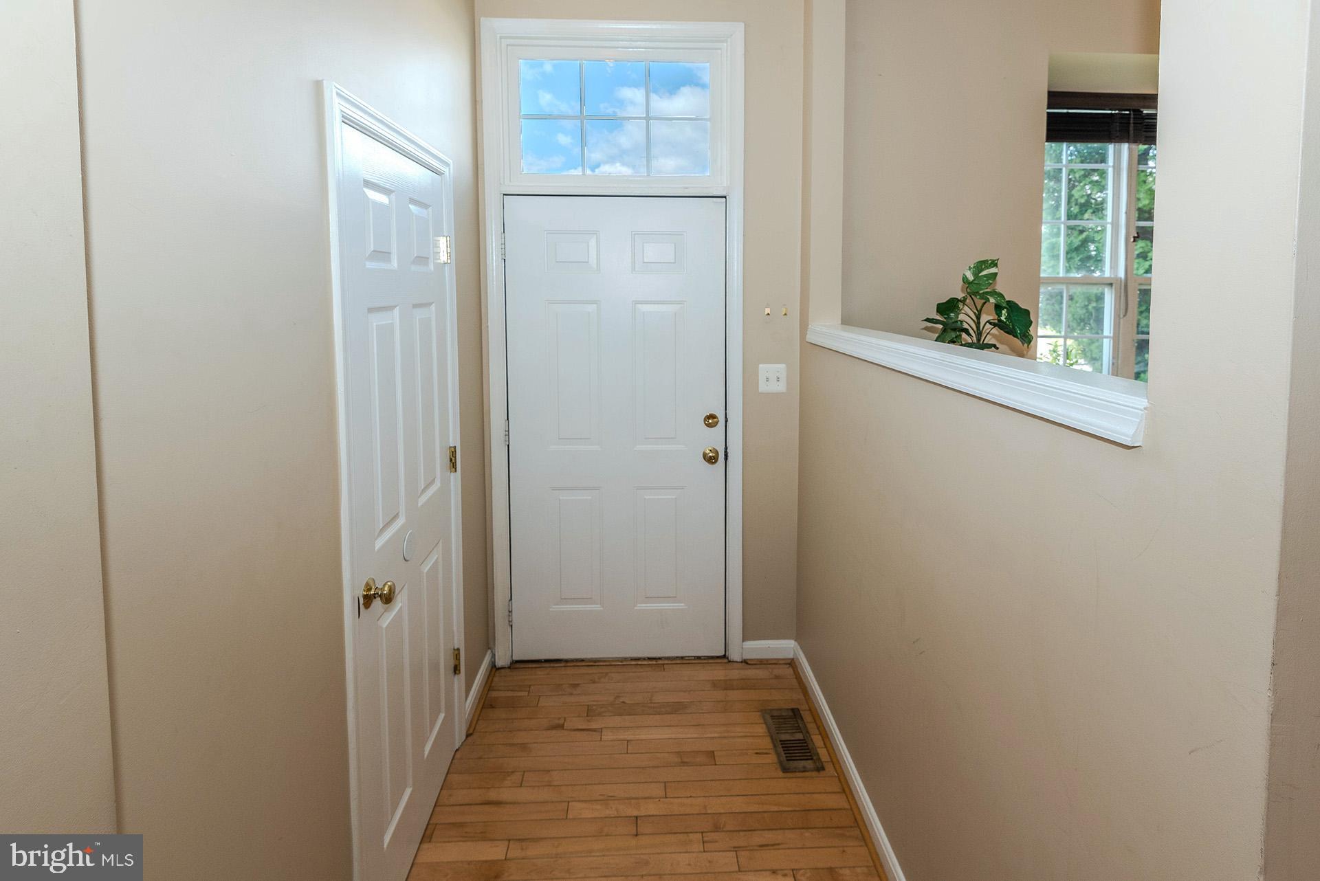 SEVEN OAKS - Residential