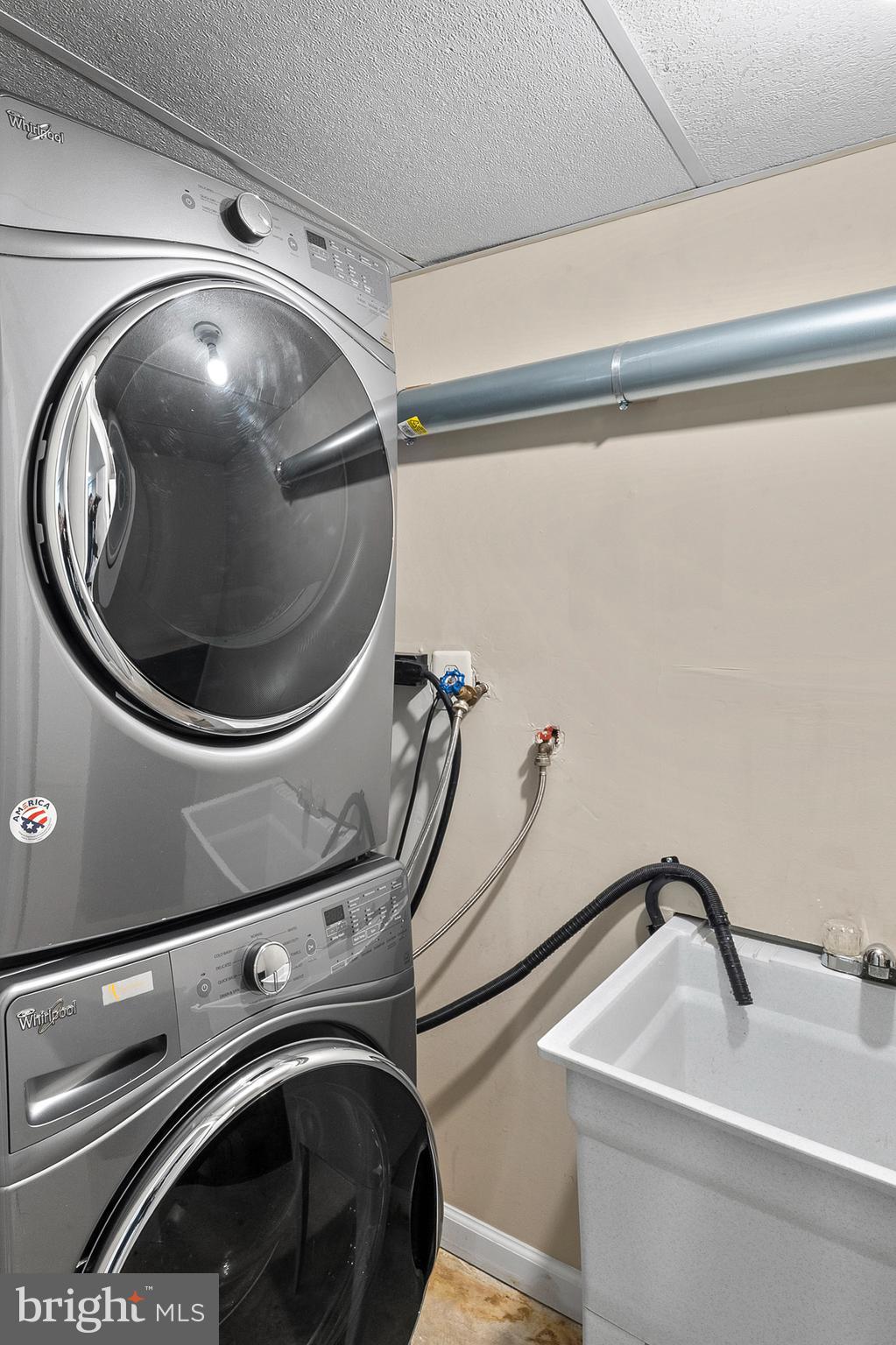 FRANKFORD - Residential Lease