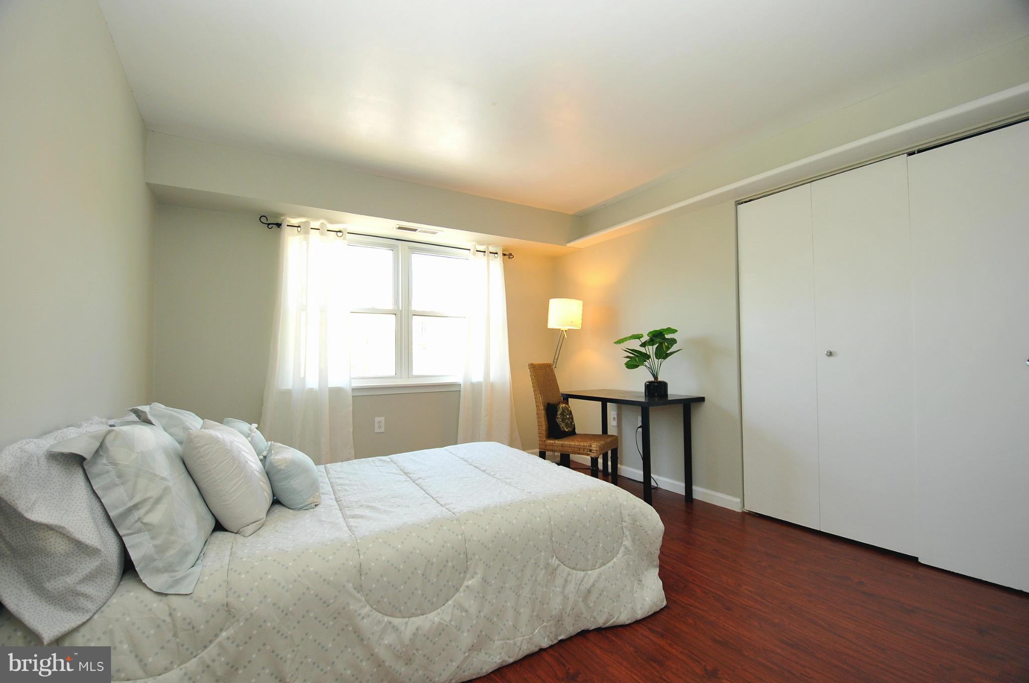 MAYFLOWER SQUARE - Residential