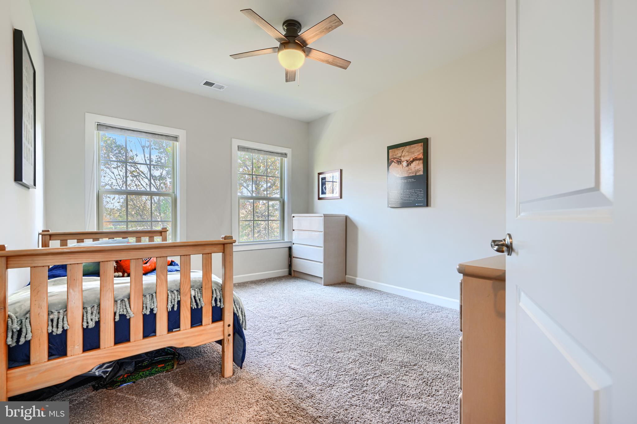 SUBURBAN GREENE - Residential