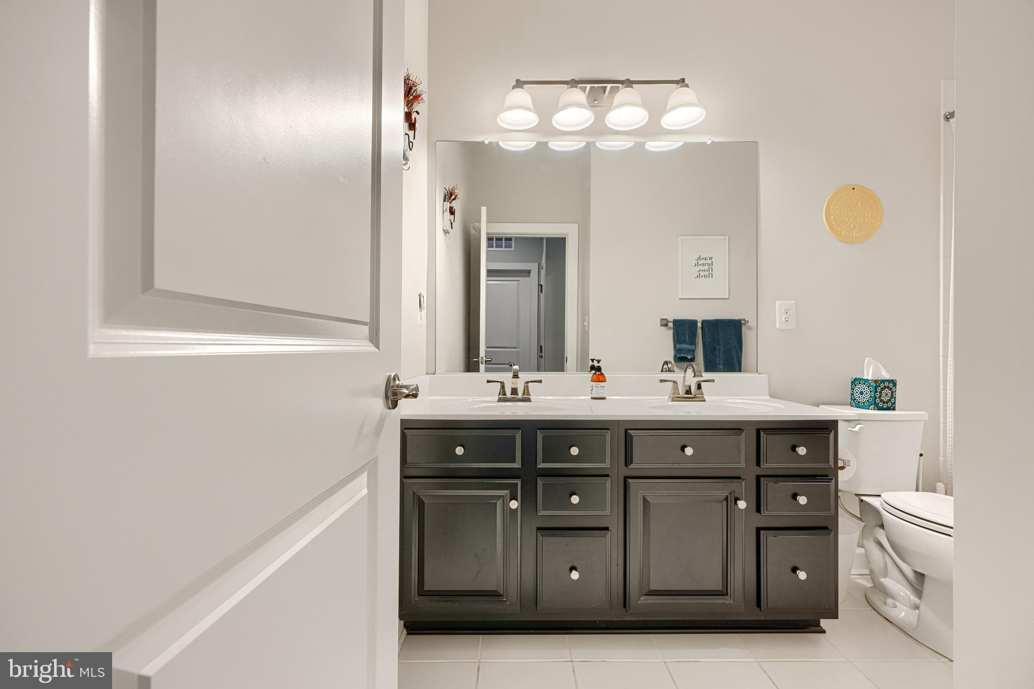 SUBURBAN GREENE - Residential