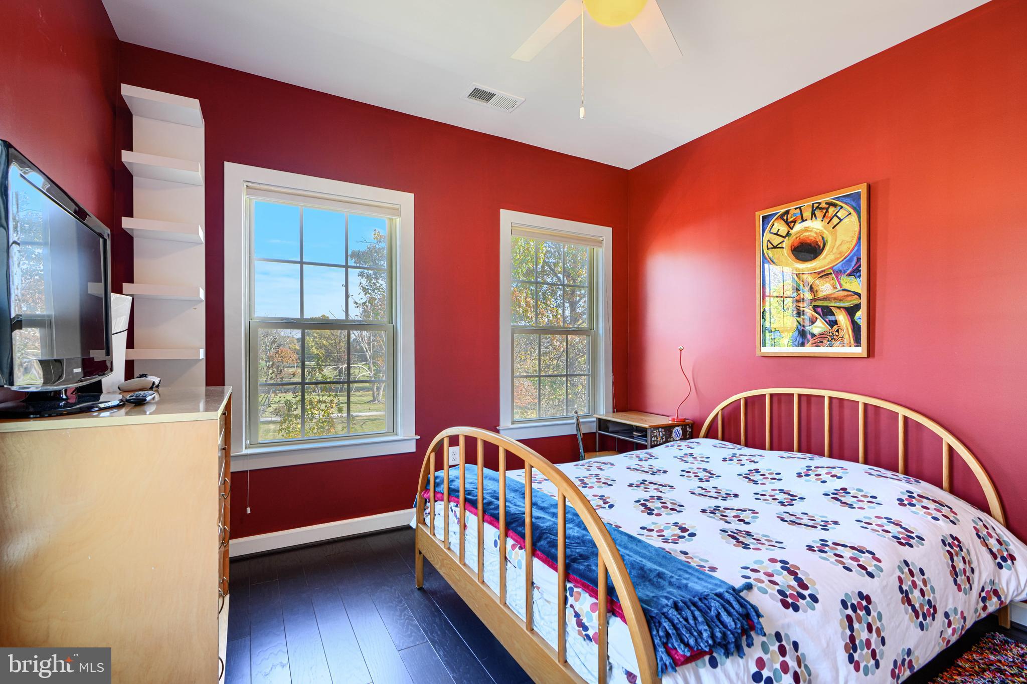 SUBURBAN GREENE - Residential