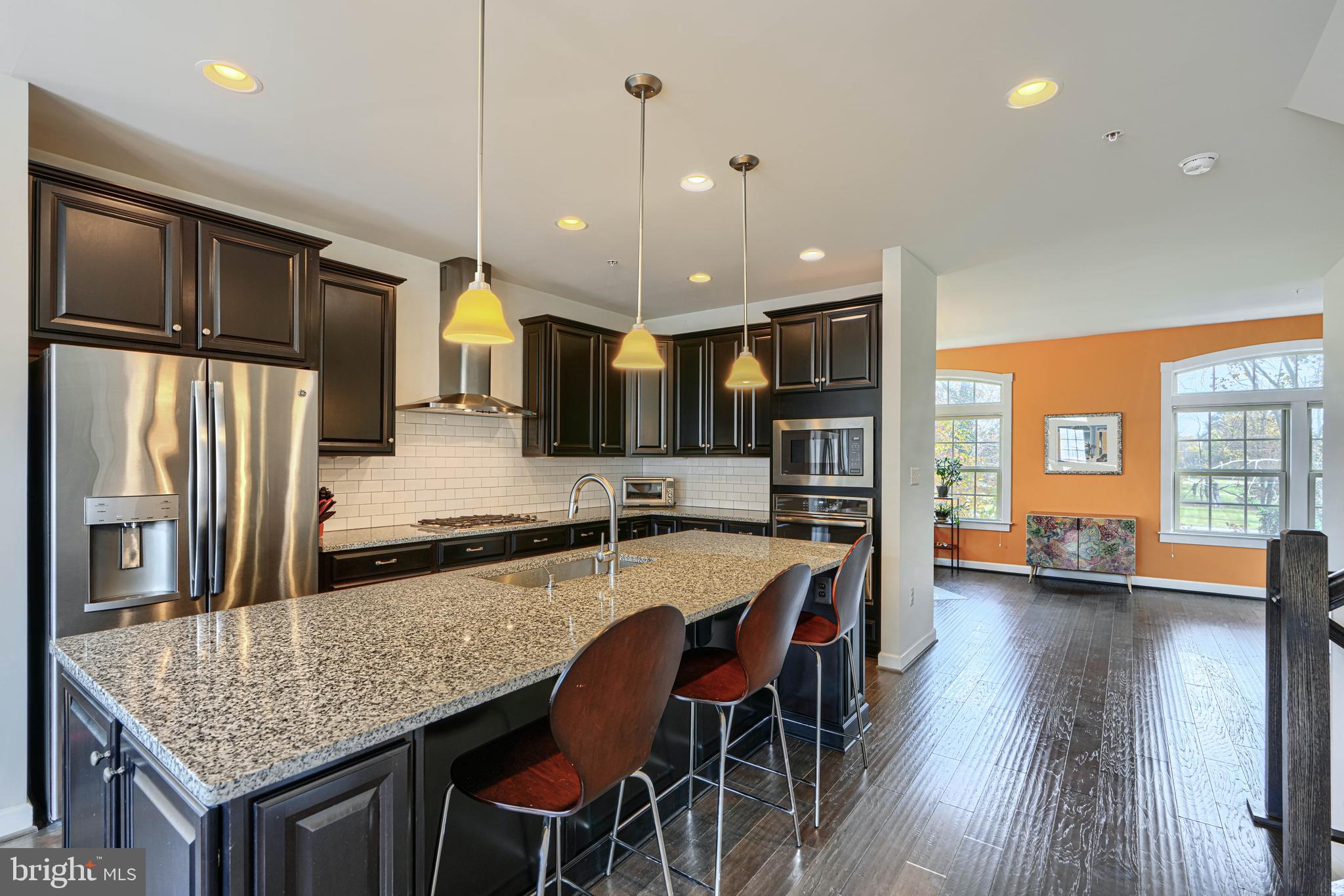 SUBURBAN GREENE - Residential