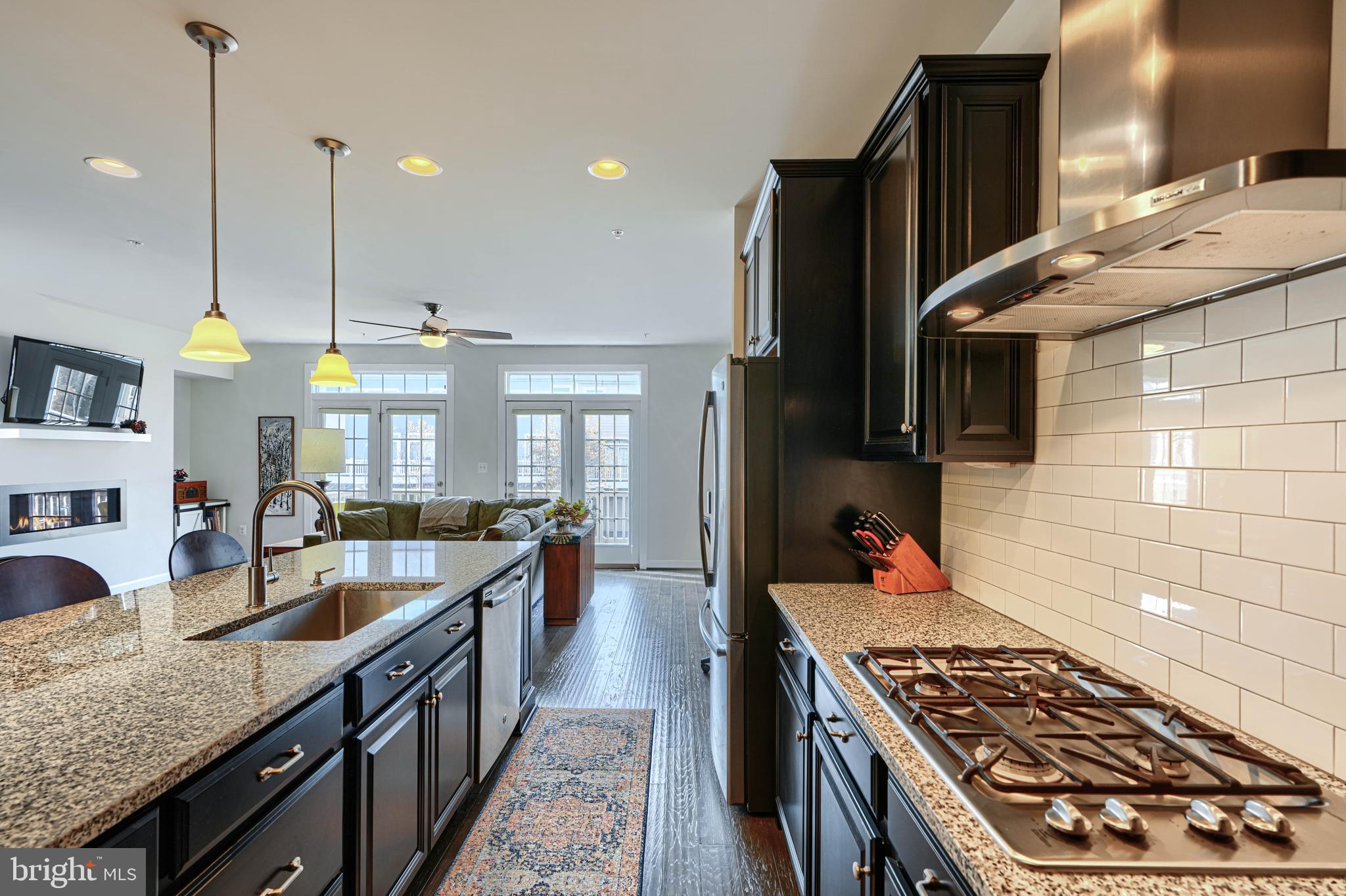 SUBURBAN GREENE - Residential