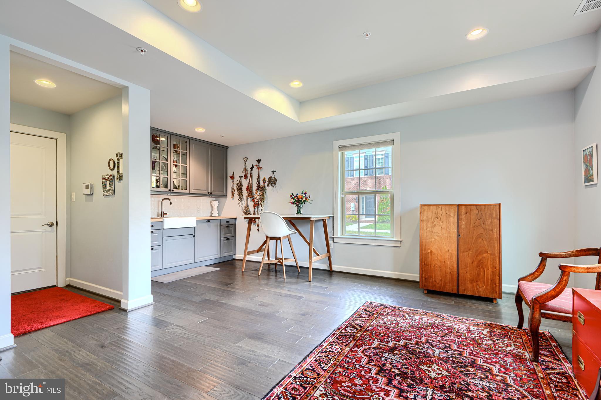 SUBURBAN GREENE - Residential