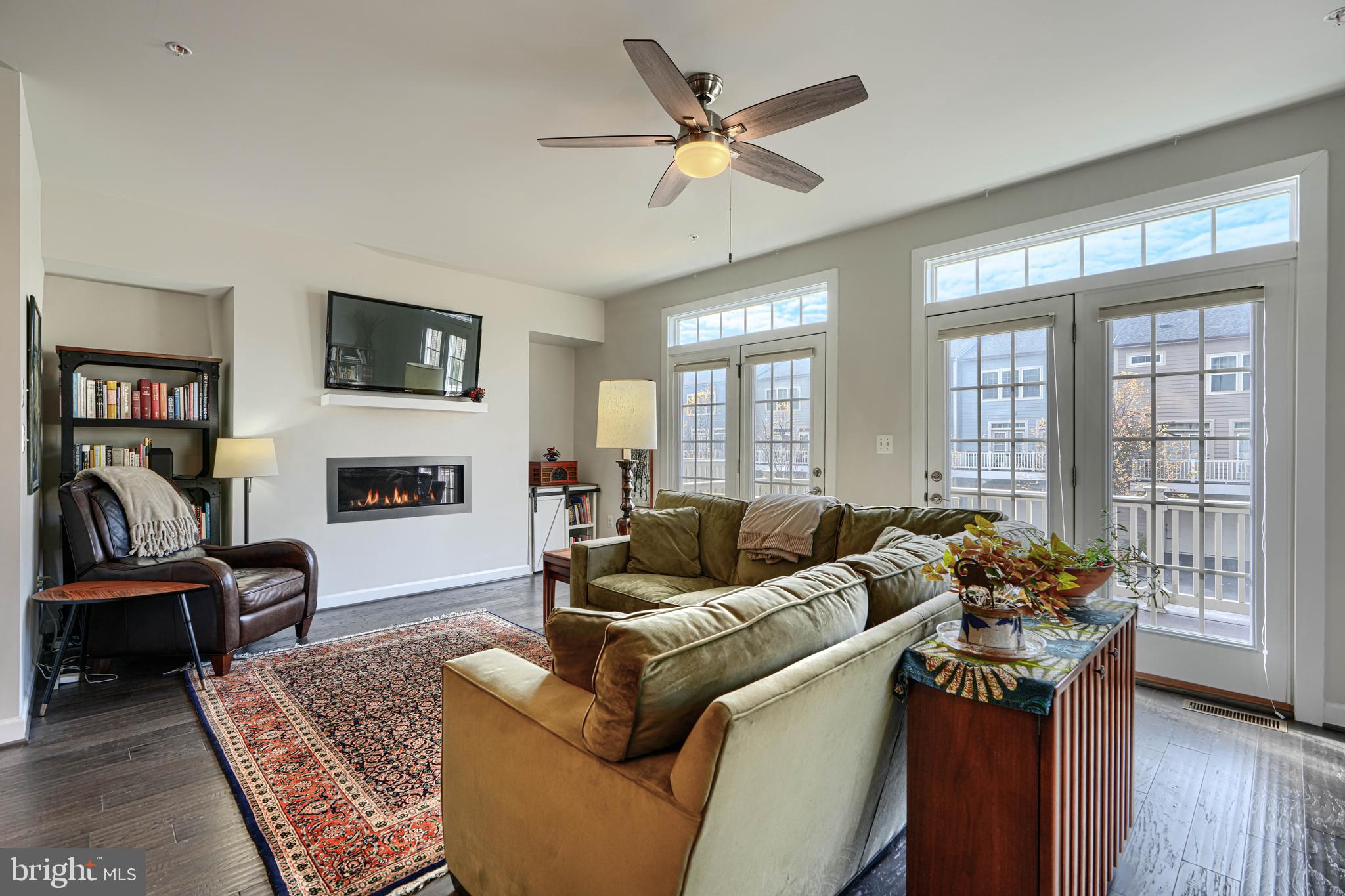 SUBURBAN GREENE - Residential