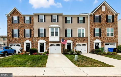 Townhouse For Sale - 1036 Noble Place<br/> Gloucester County, SEWELL, NJ 08080