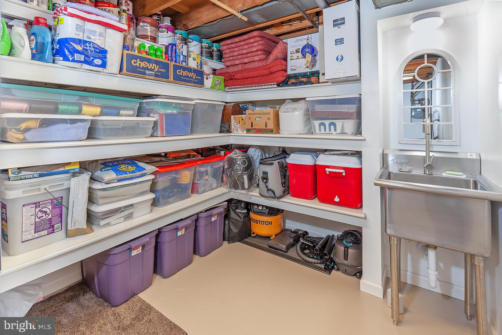 WEST SPRINGFIELD VILLAGE - Residential