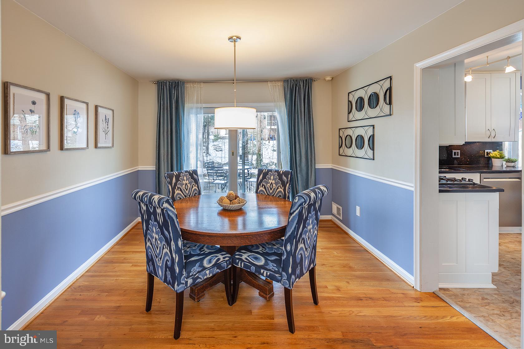 WEST SPRINGFIELD VILLAGE - Residential