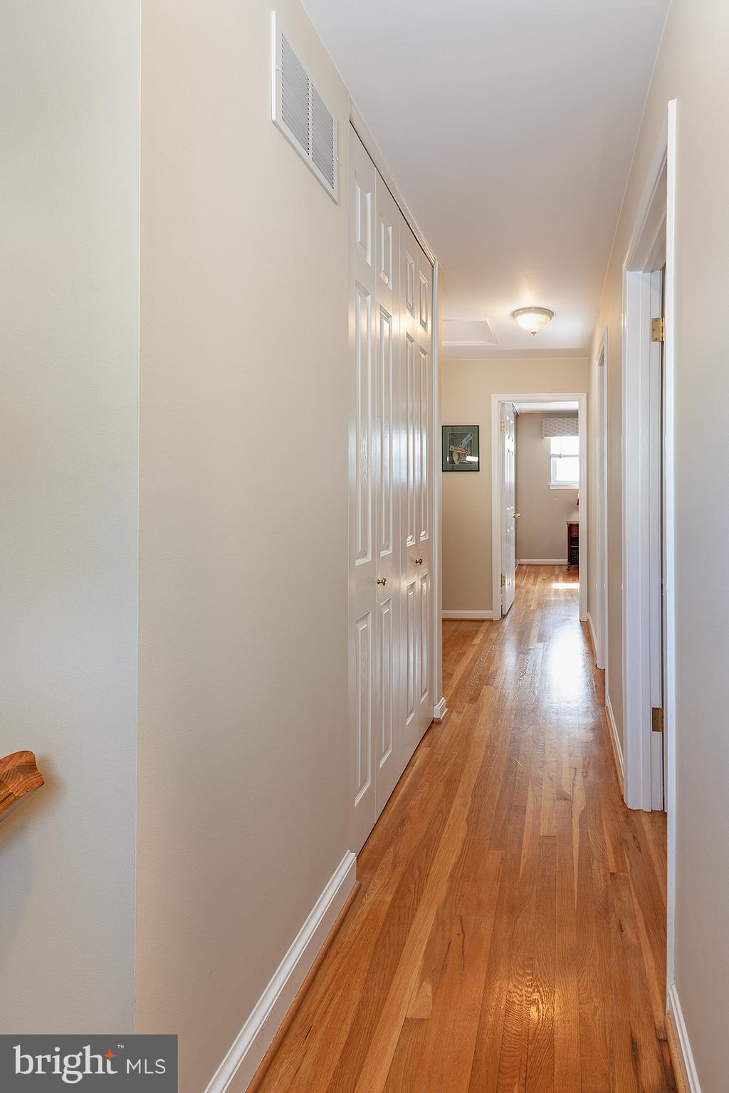 WEST SPRINGFIELD VILLAGE - Residential