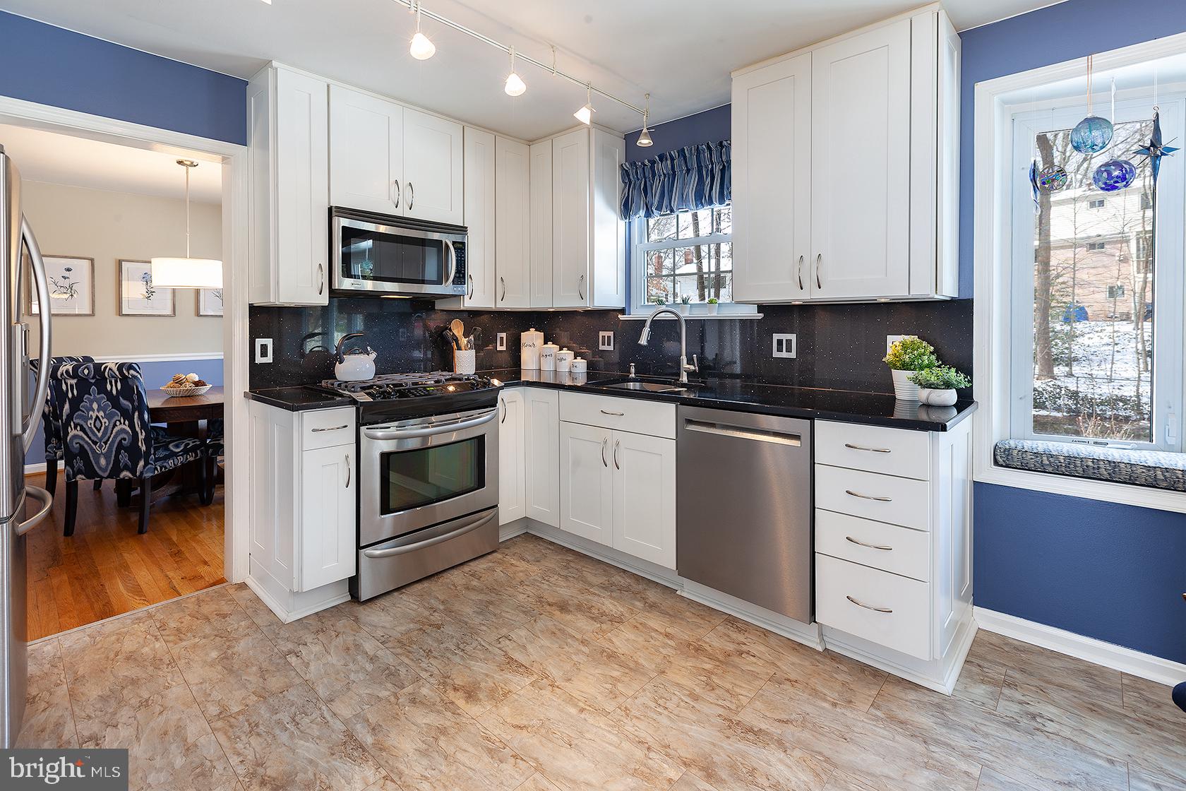 WEST SPRINGFIELD VILLAGE - Residential