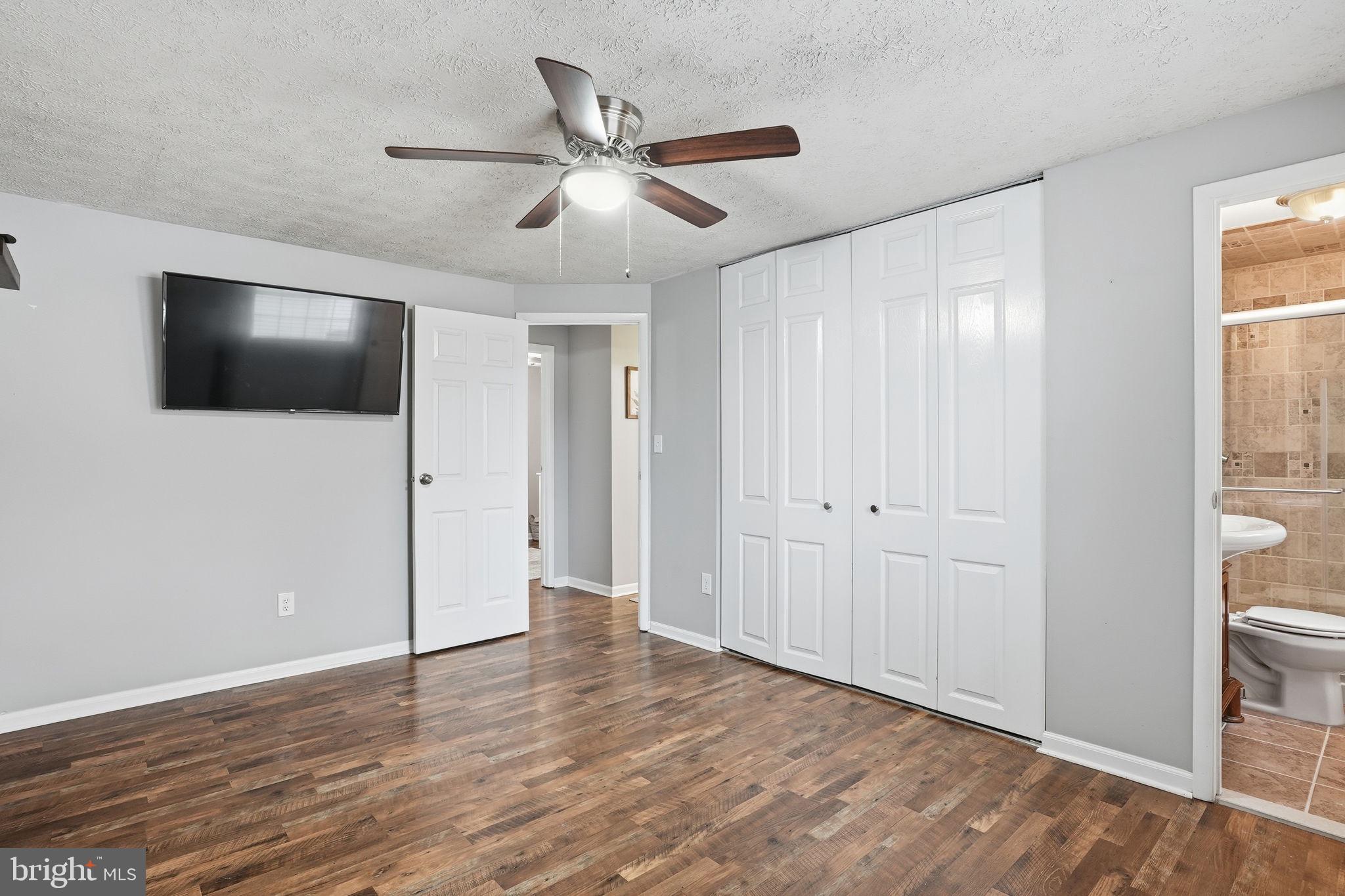 CHESTERFIELD - Residential