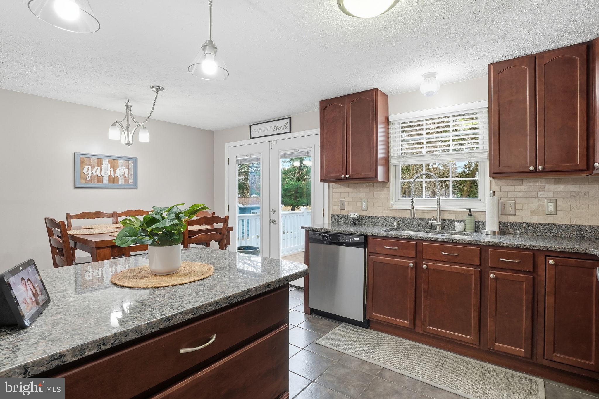 CHESTERFIELD - Residential