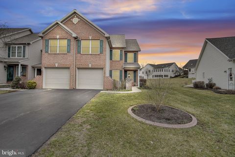 494 QUIGGLEY CIRCLE HARRISBURG PA 17112