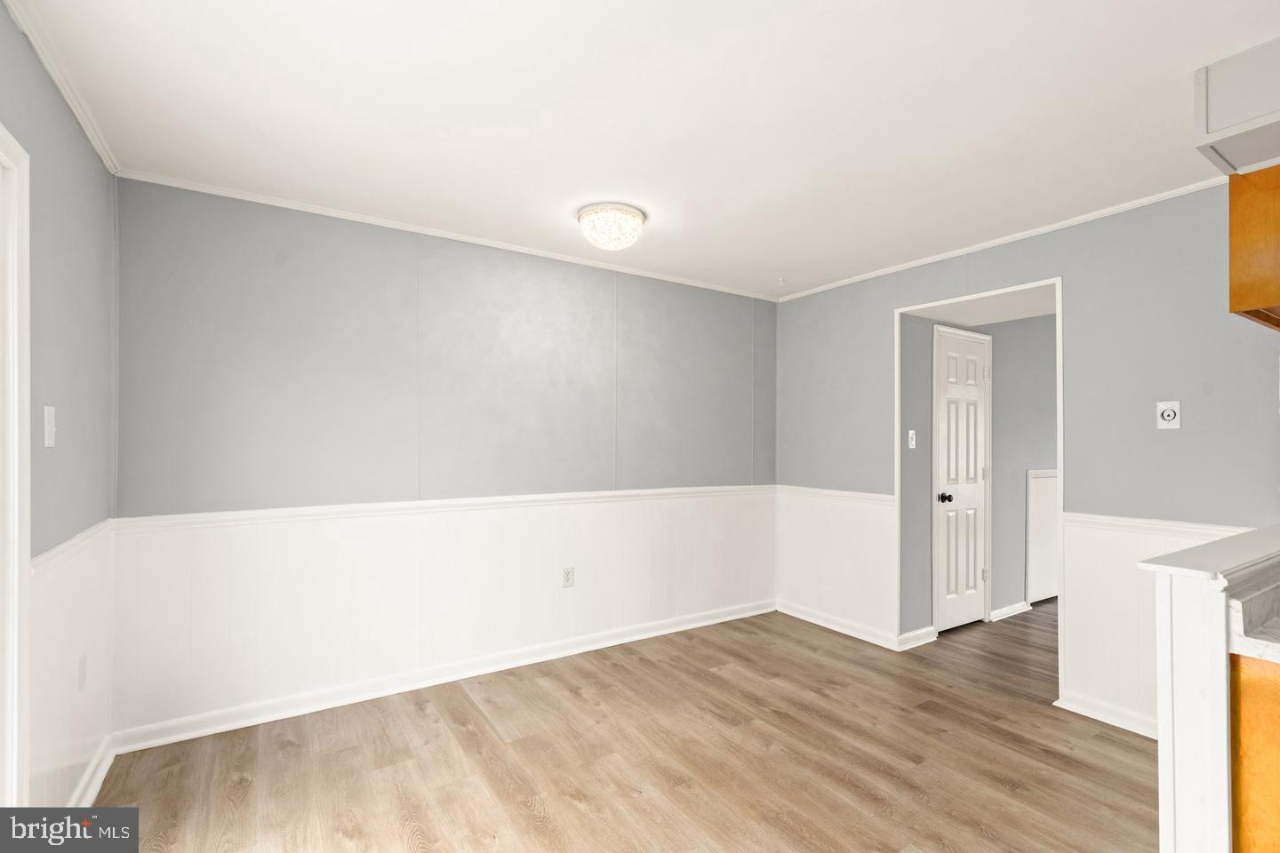 CLOVERBERRY - Residential Lease