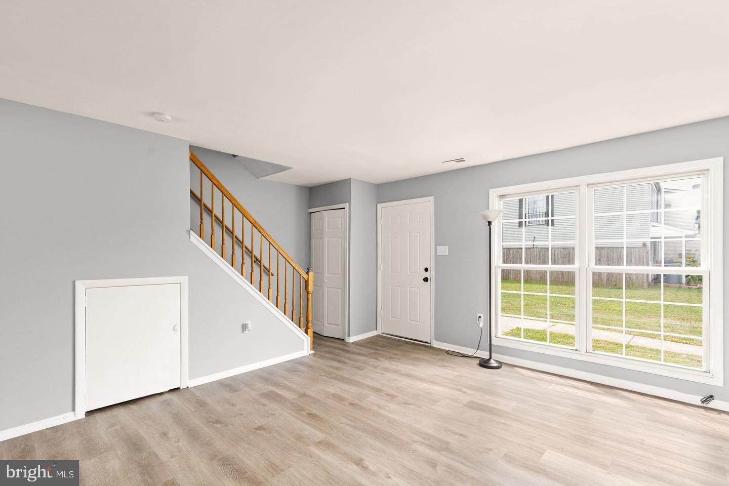 CLOVERBERRY - Residential Lease