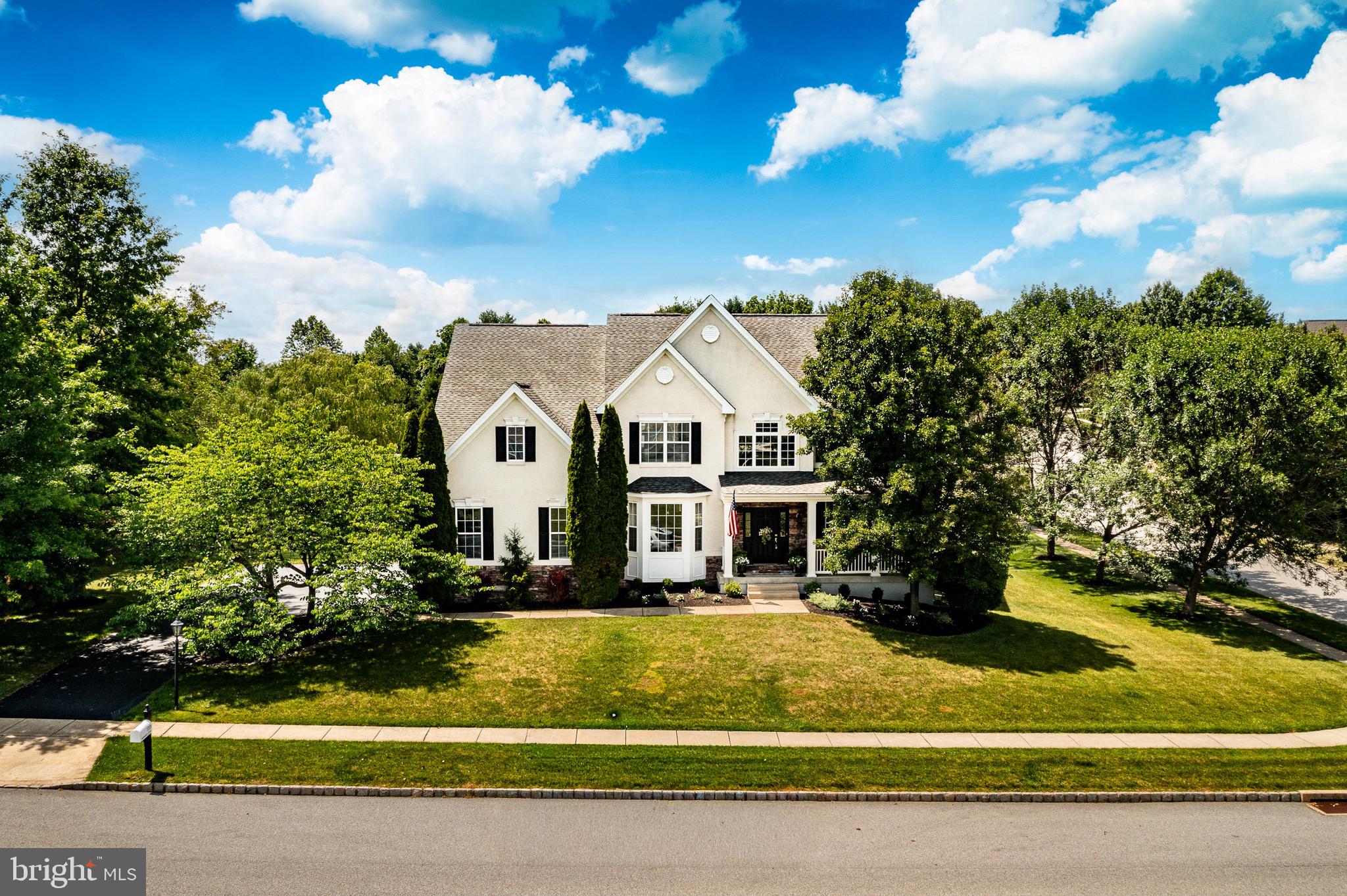1315 JAMESTOWN DRIVE