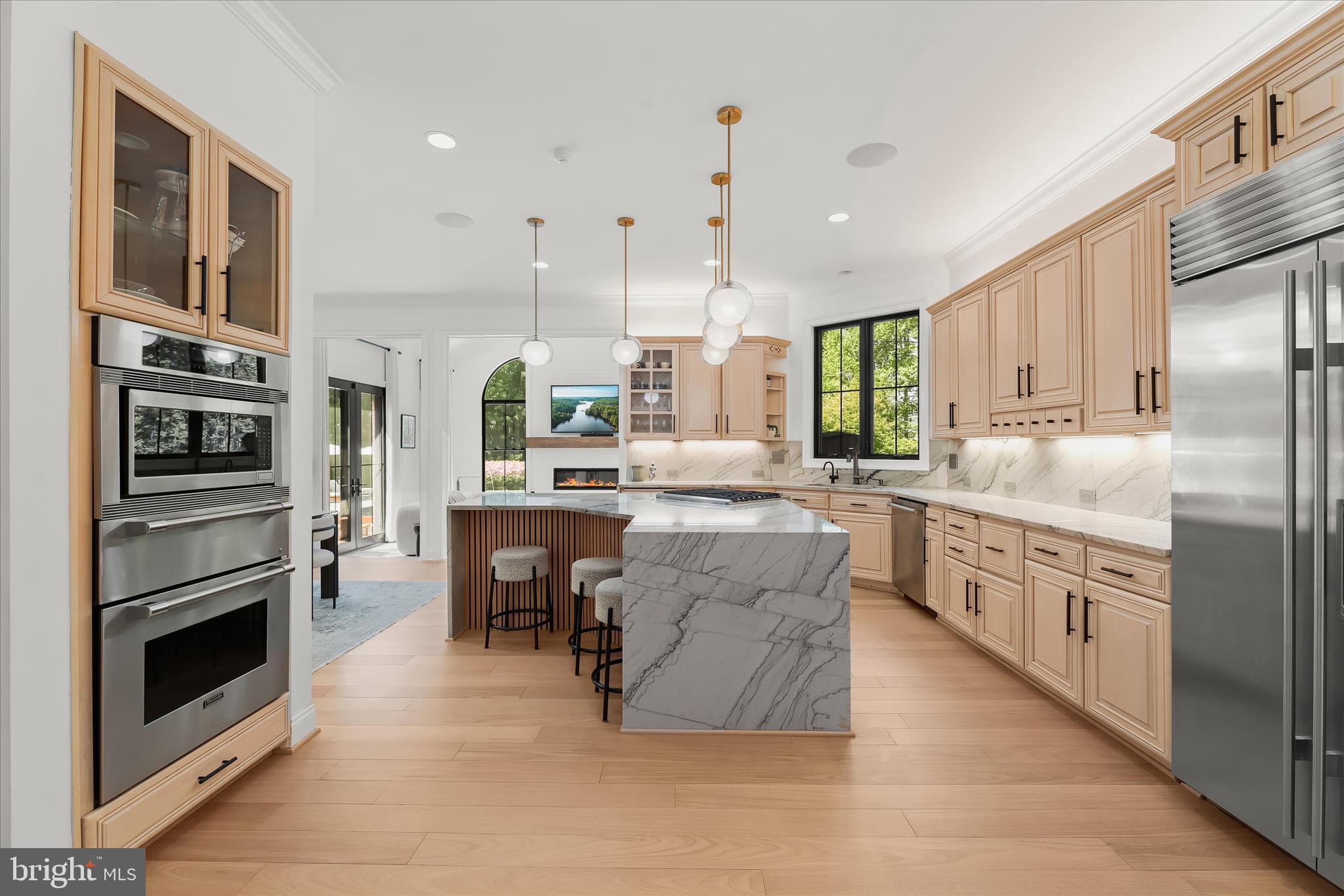 HEDGEROW - Residential