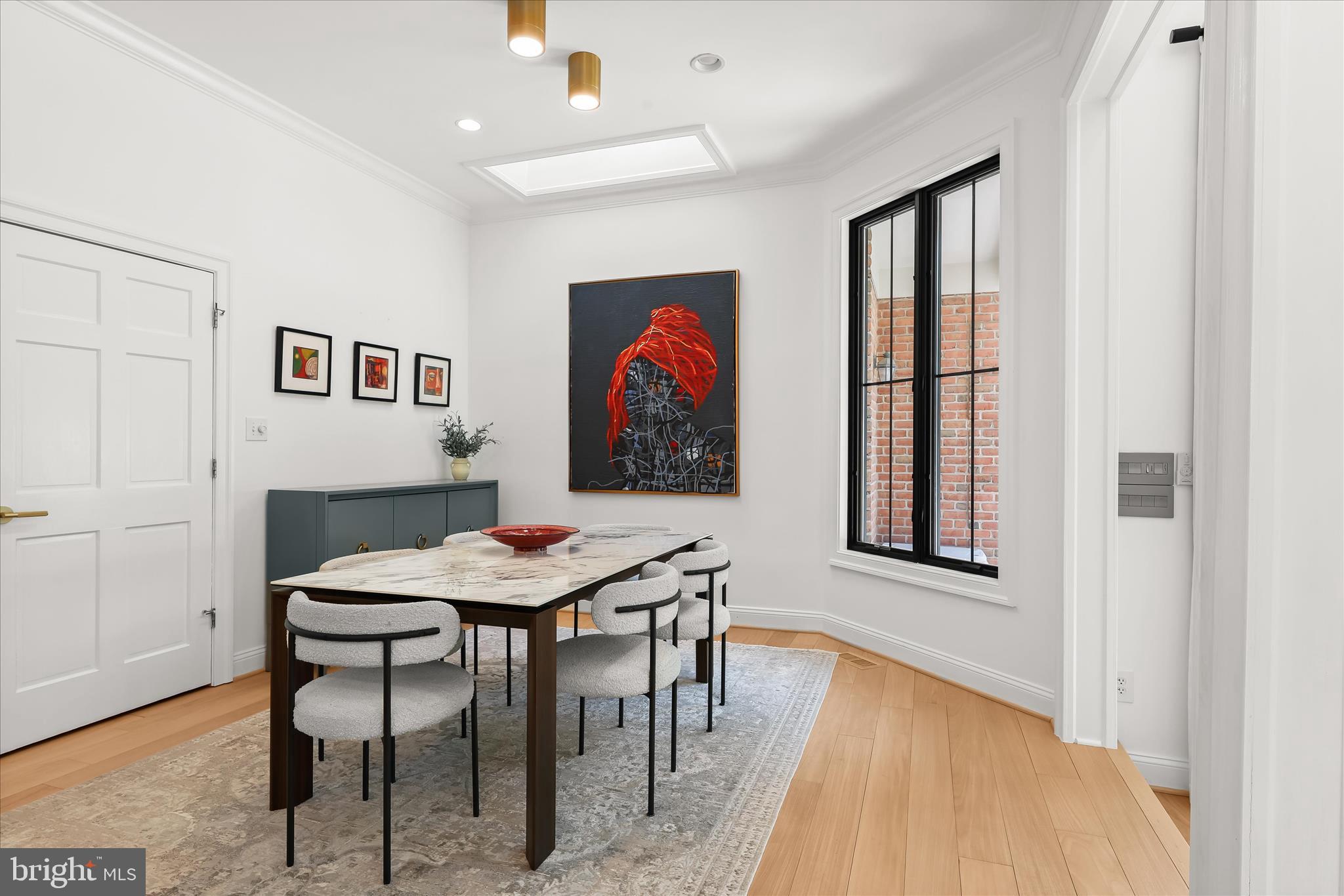 HEDGEROW - Residential