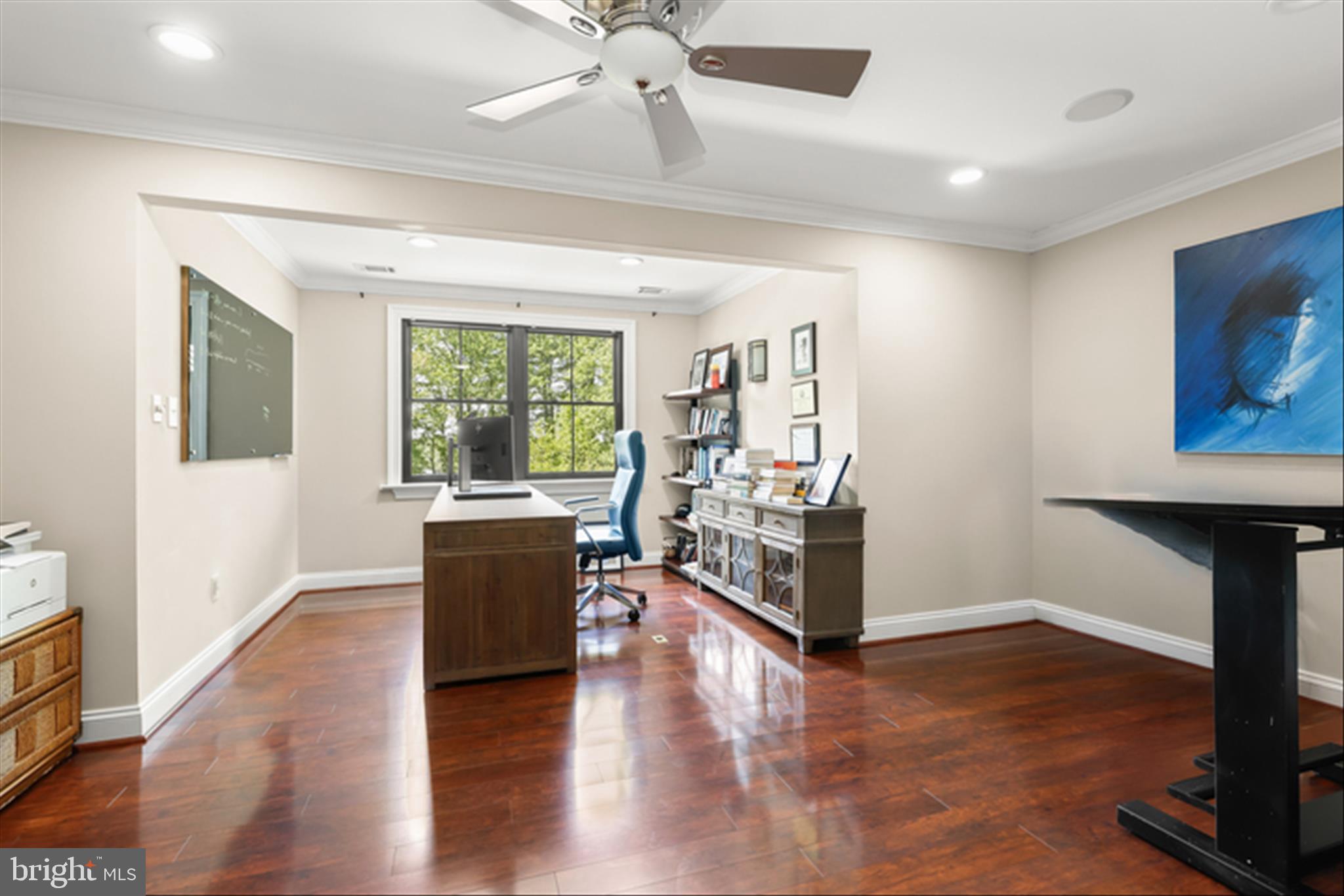 HEDGEROW - Residential