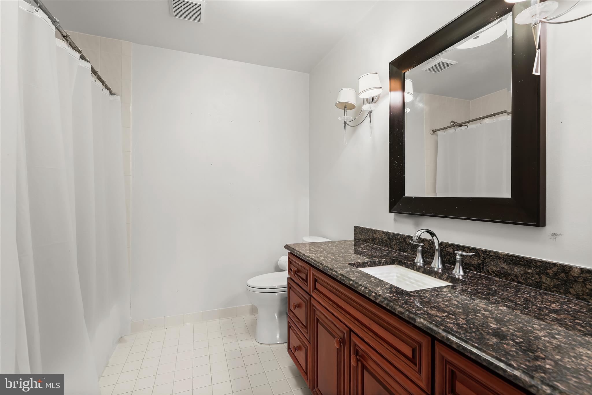 HEDGEROW - Residential