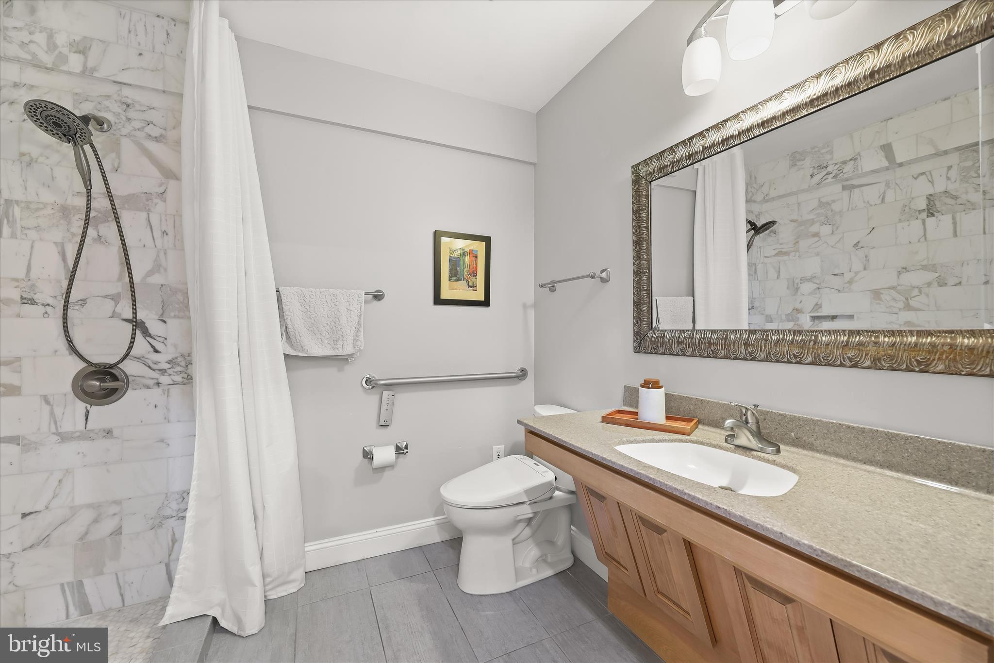 HEDGEROW - Residential