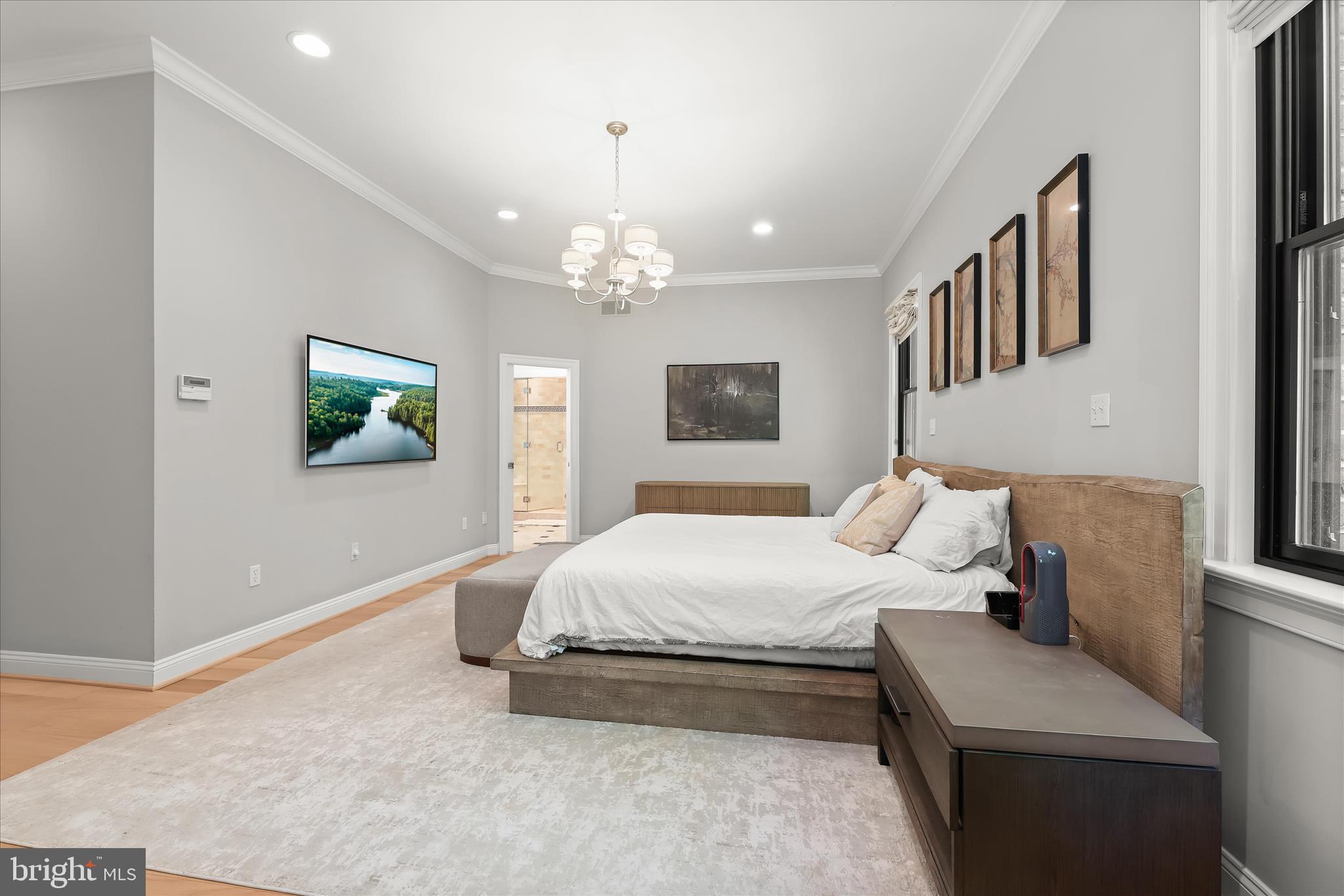 HEDGEROW - Residential