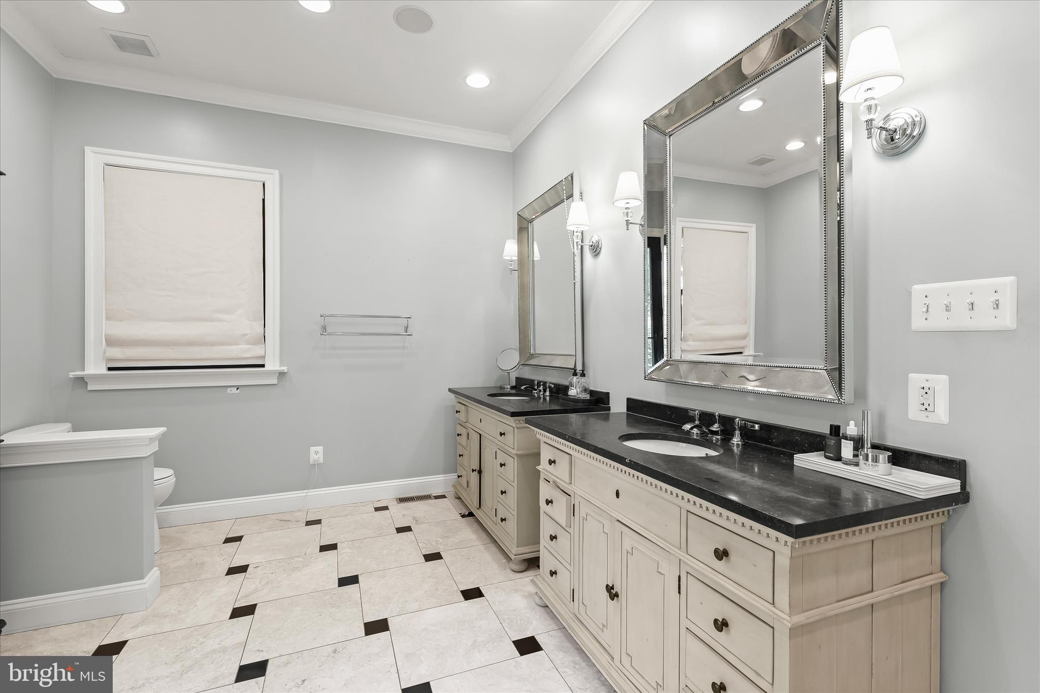 HEDGEROW - Residential