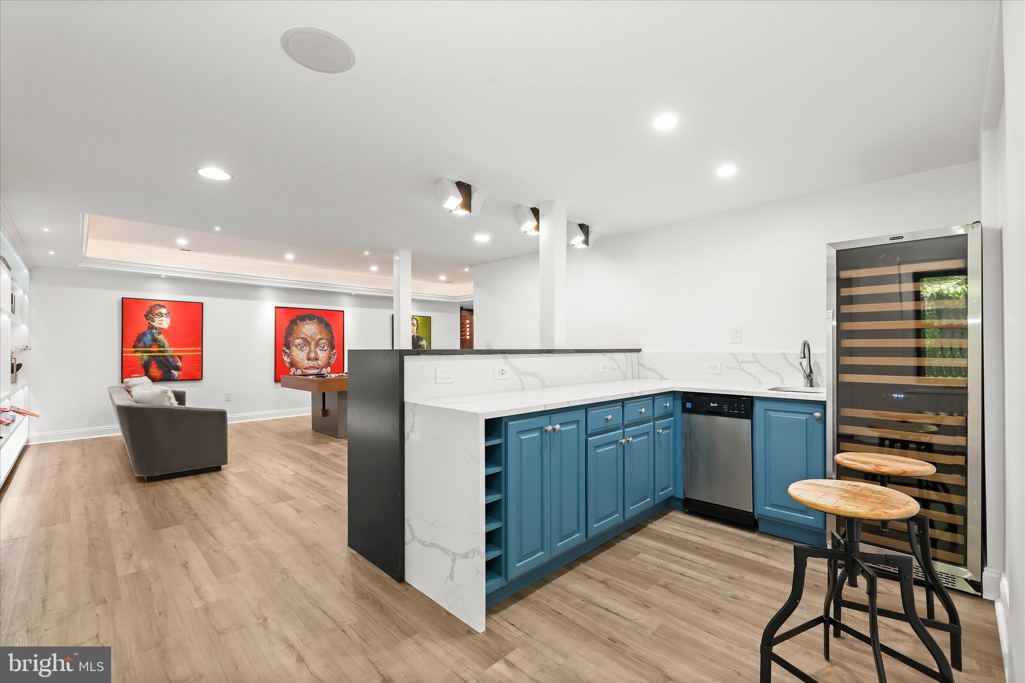 HEDGEROW - Residential