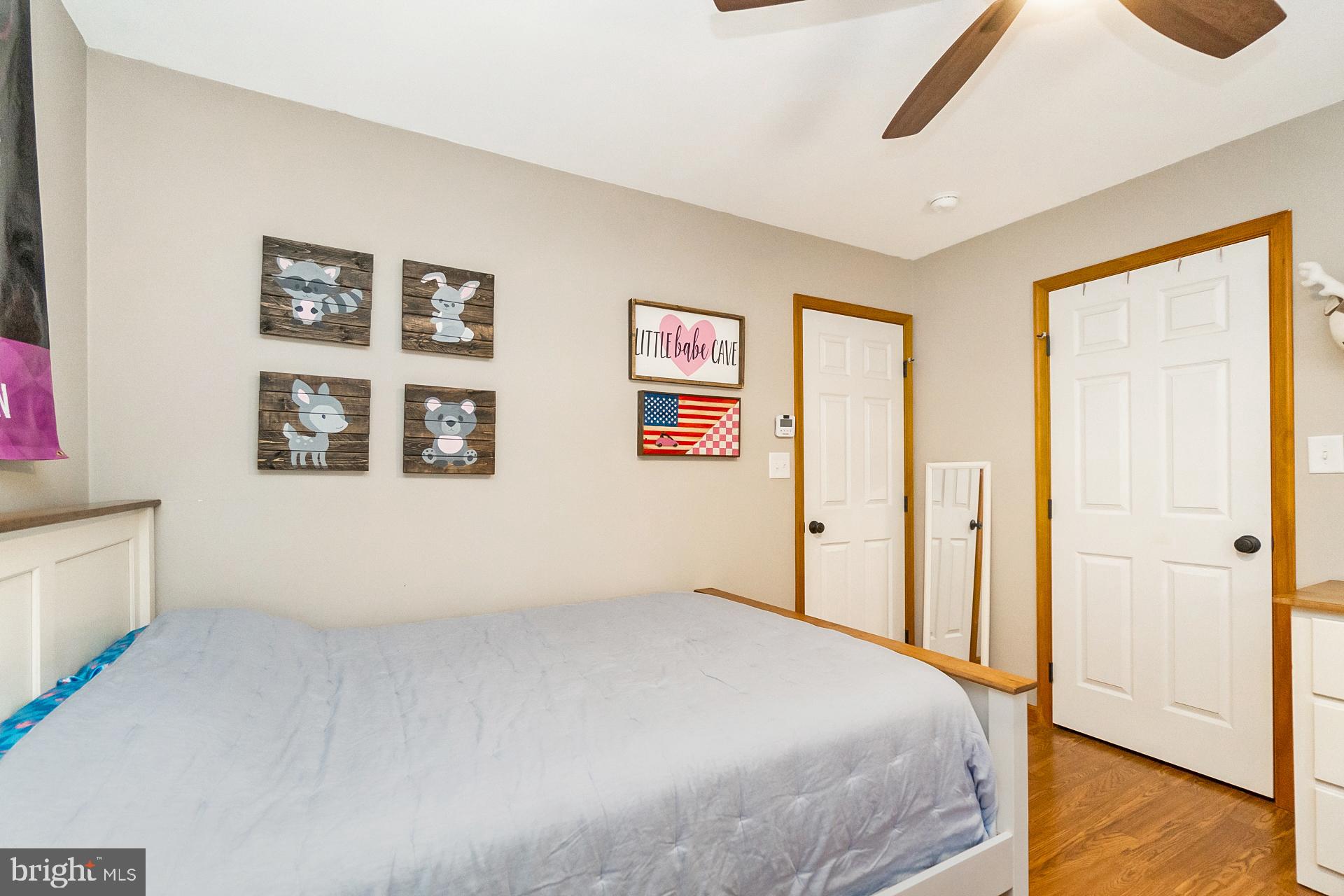 MOUNT N DALE - Residential