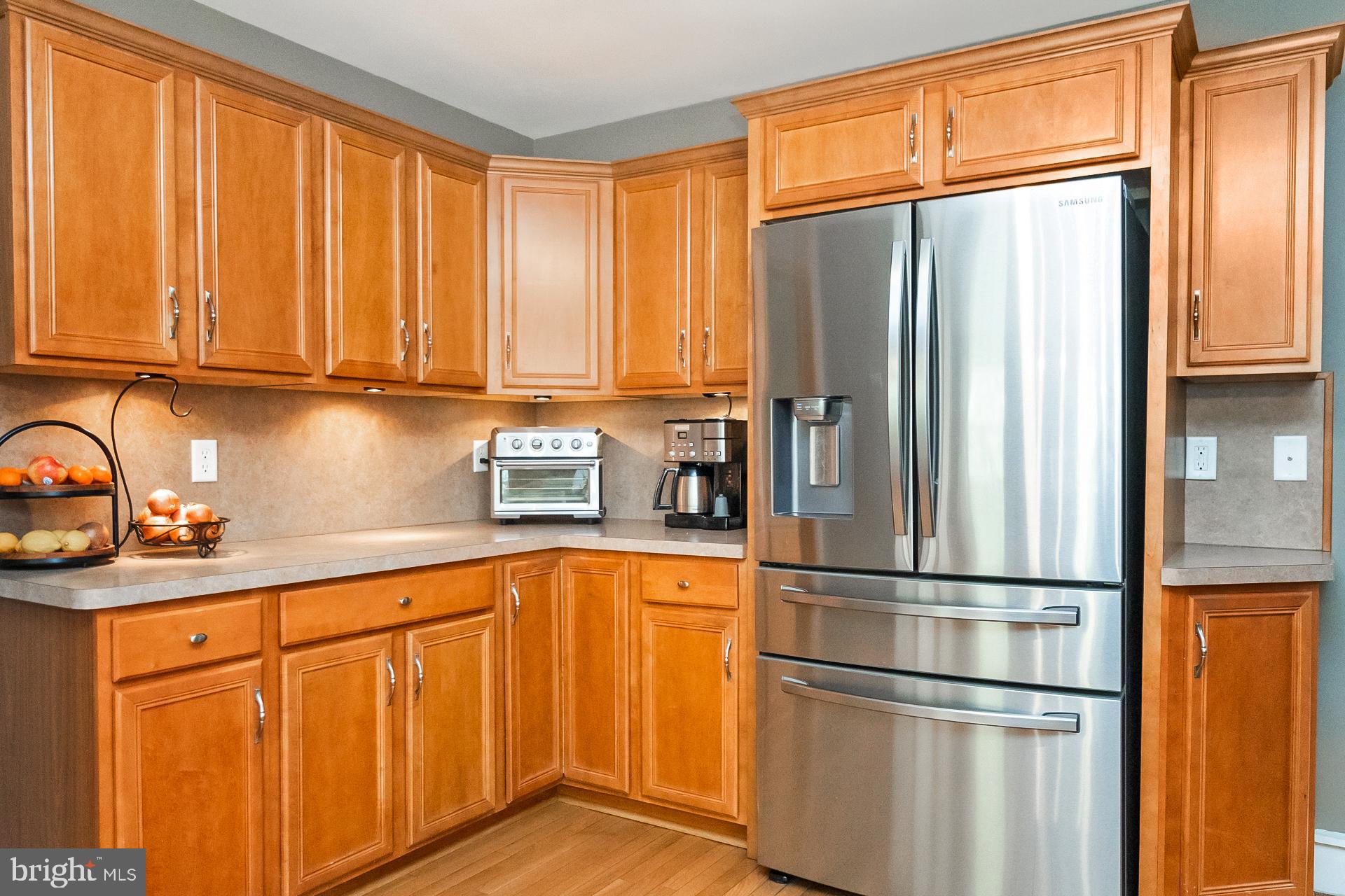 MOUNT N DALE - Residential