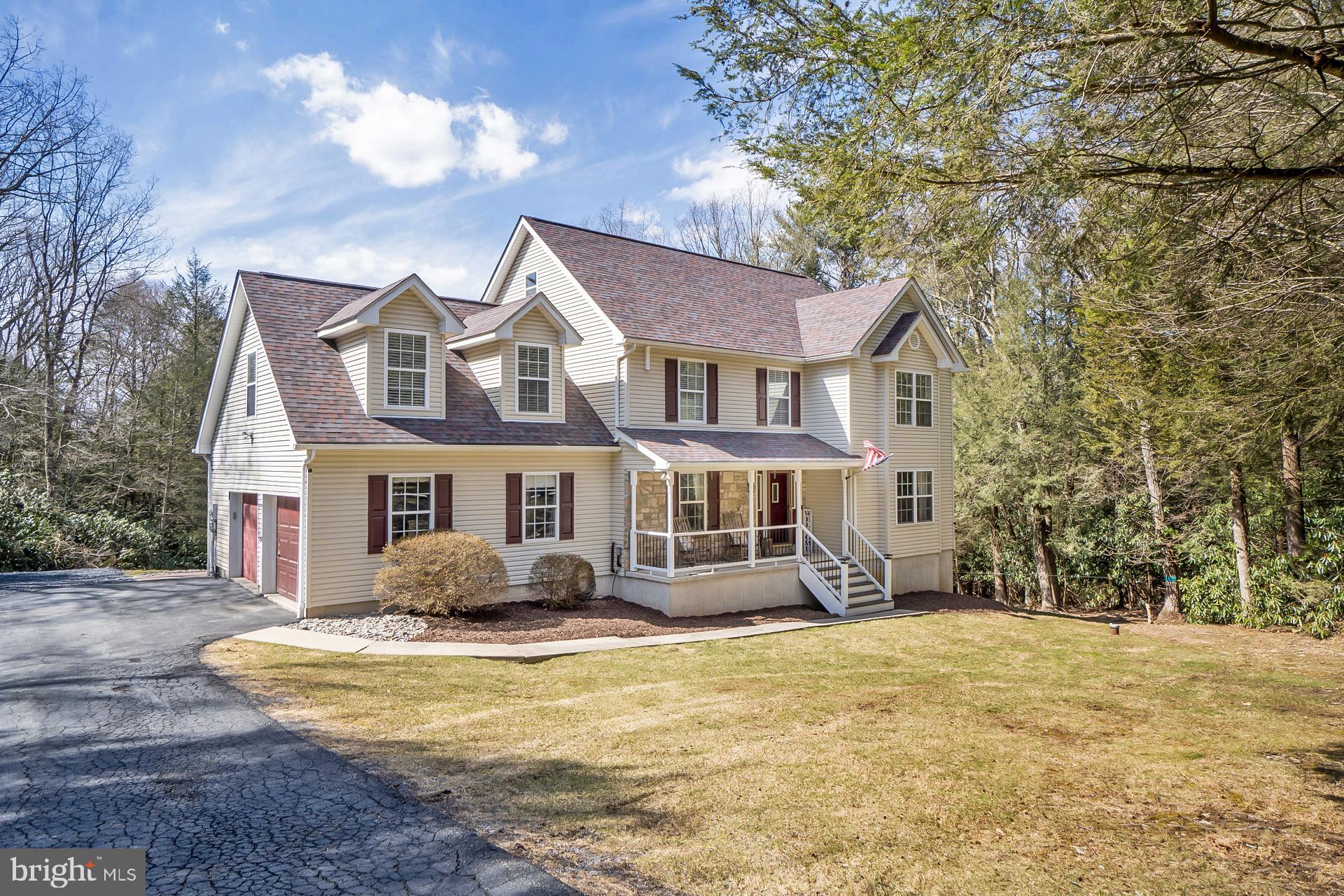 MOUNT N DALE - Residential