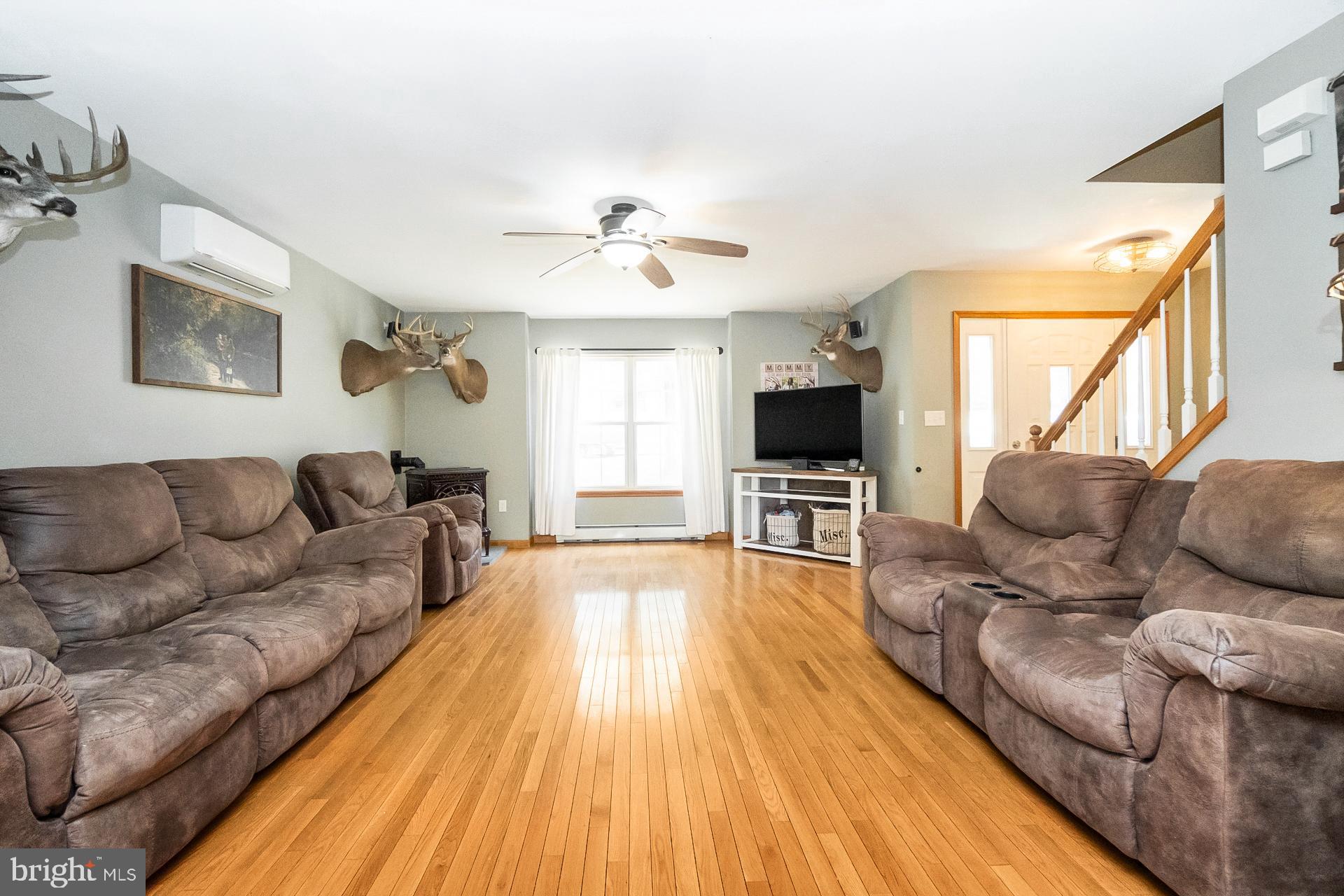 MOUNT N DALE - Residential