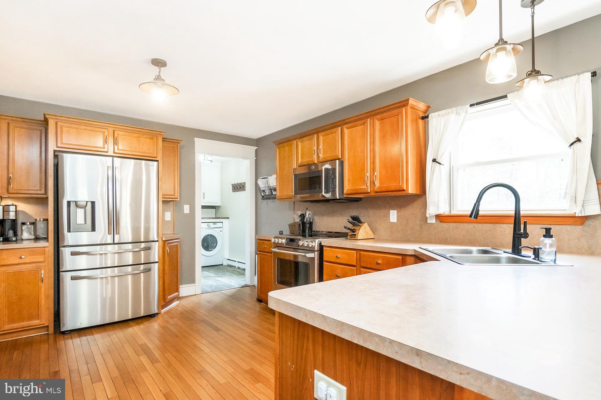 MOUNT N DALE - Residential