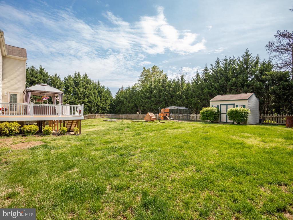 MILLS POND - Residential