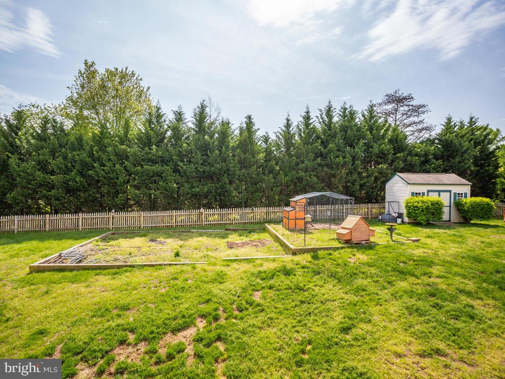 MILLS POND - Residential