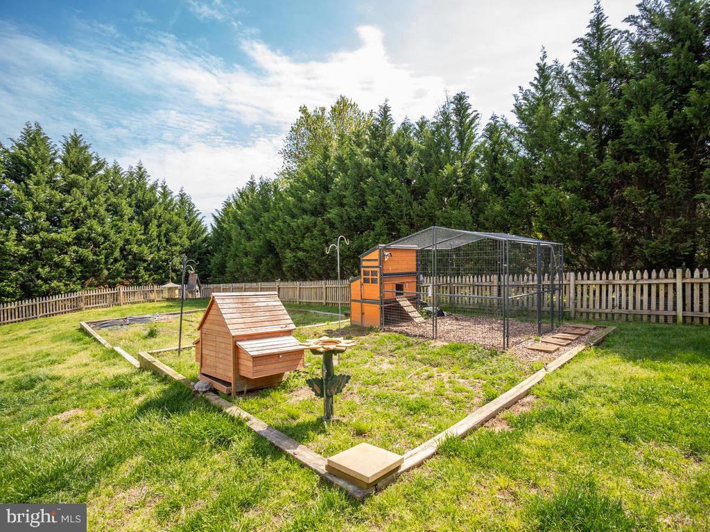 MILLS POND - Residential