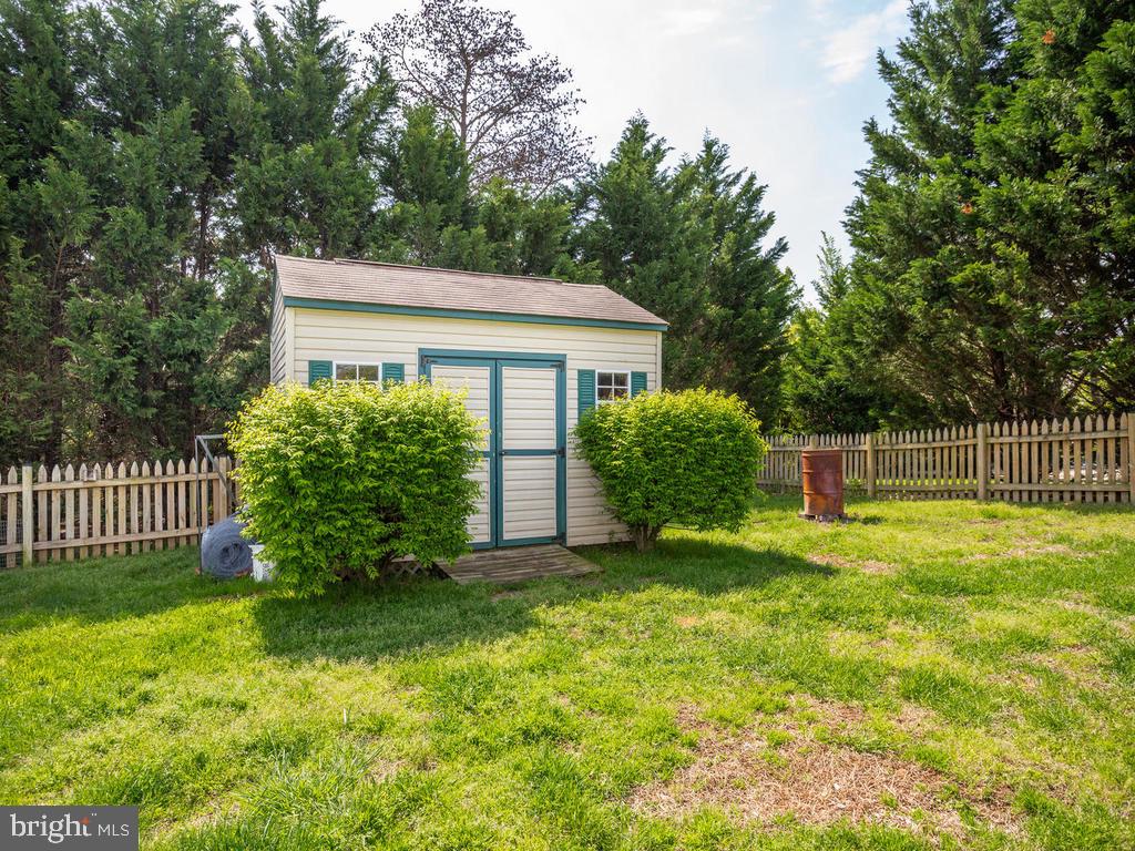 MILLS POND - Residential