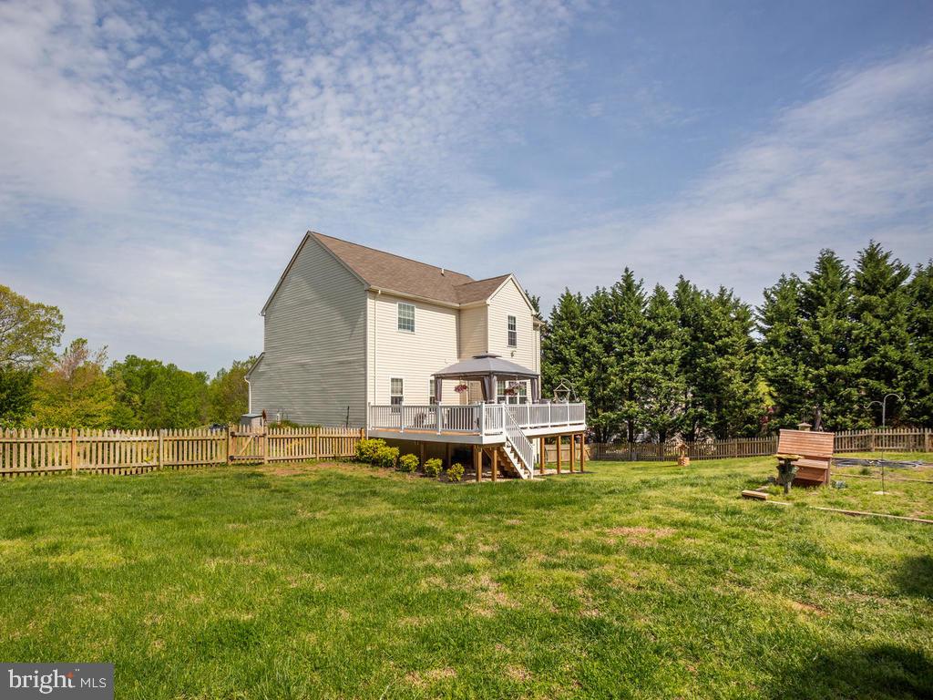 MILLS POND - Residential